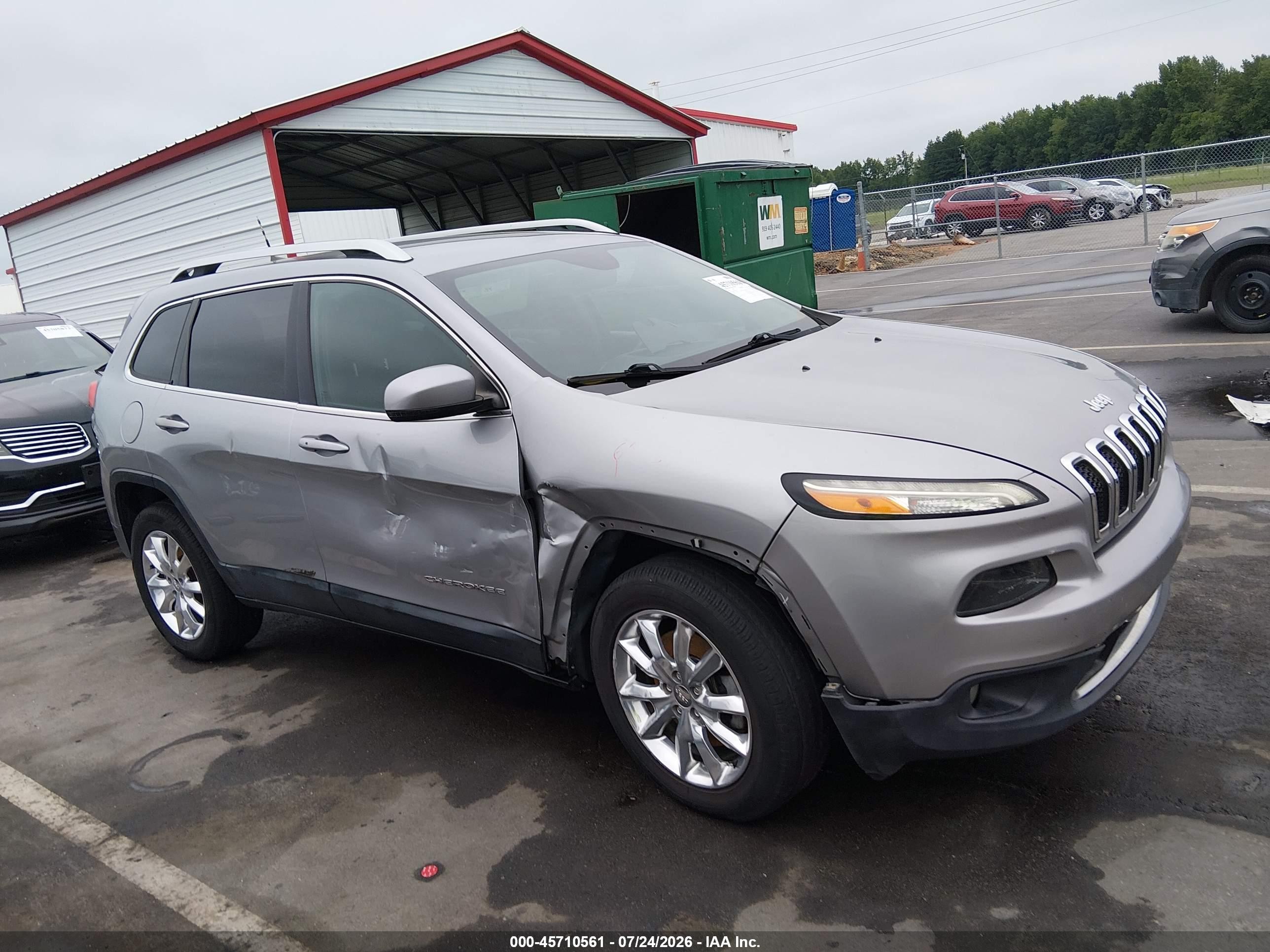 2016 Jeep Cherokee Limited, VIN 1C4PJMDB2GW113275 — Side
