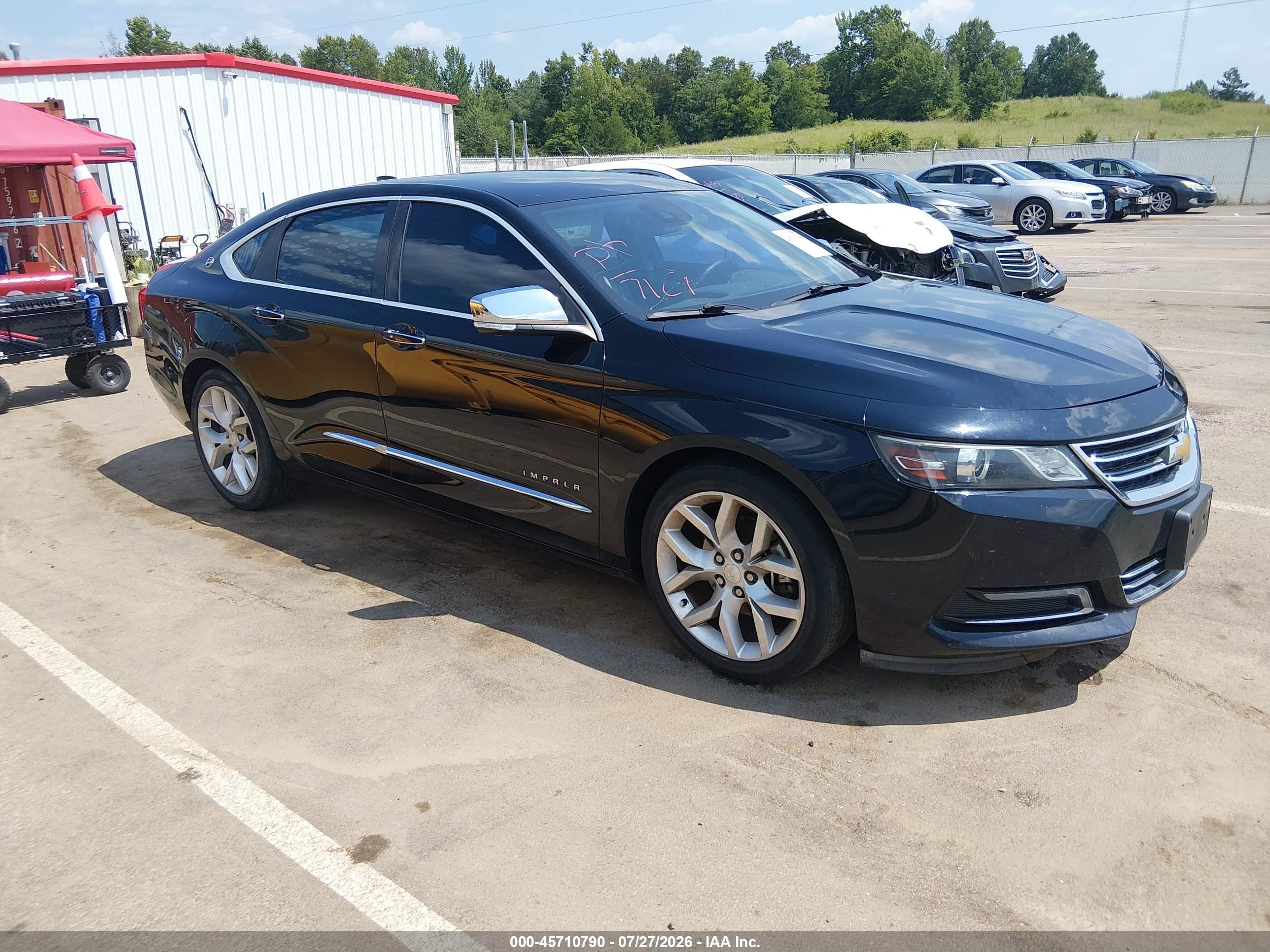 2015 Chevrolet Impala LTZ, VIN 2G1155SL9F9163733 — Side
