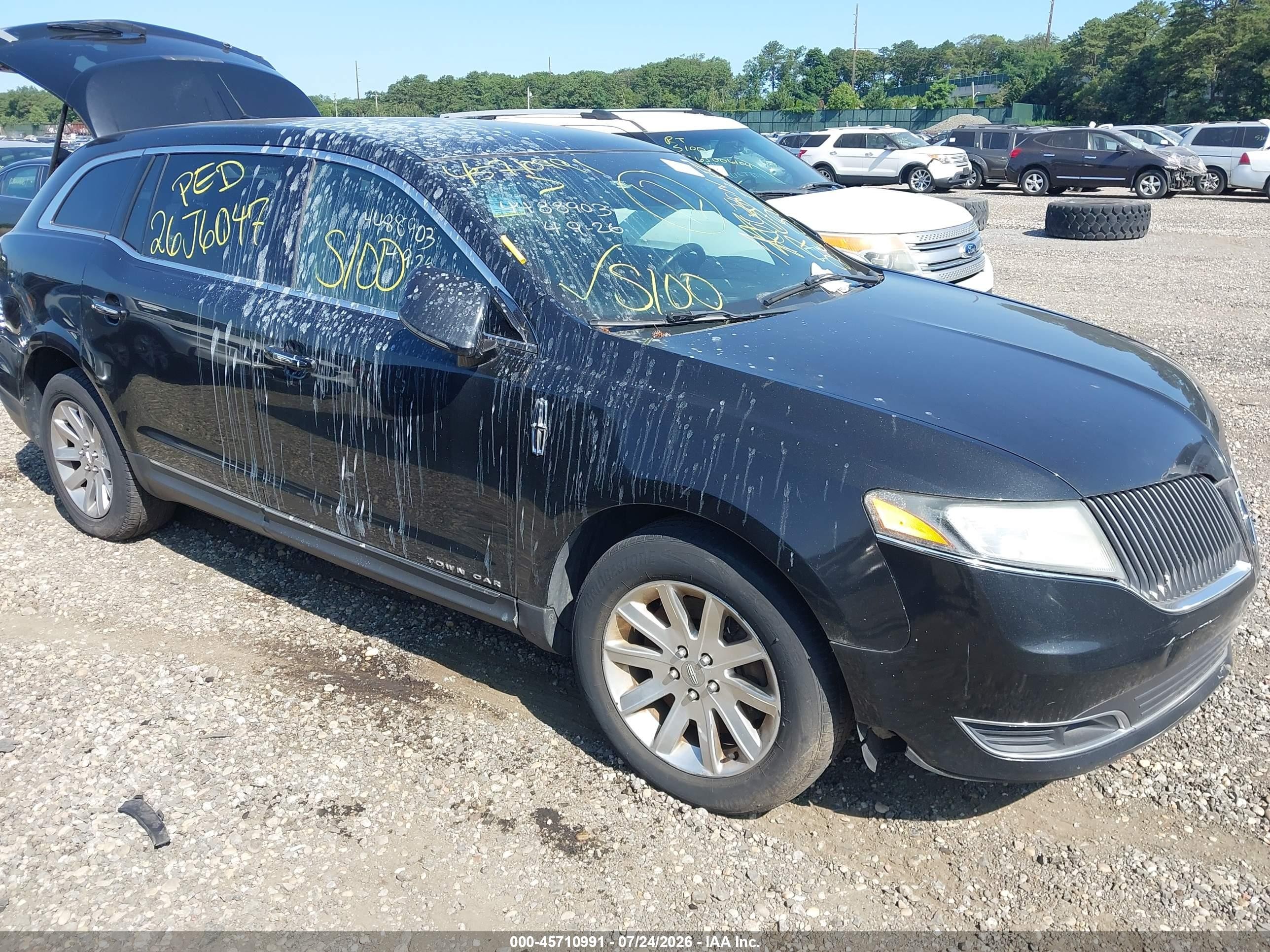 2013 Lincoln MKT, VIN 2LMHJ5NK9DBL57687 — All over