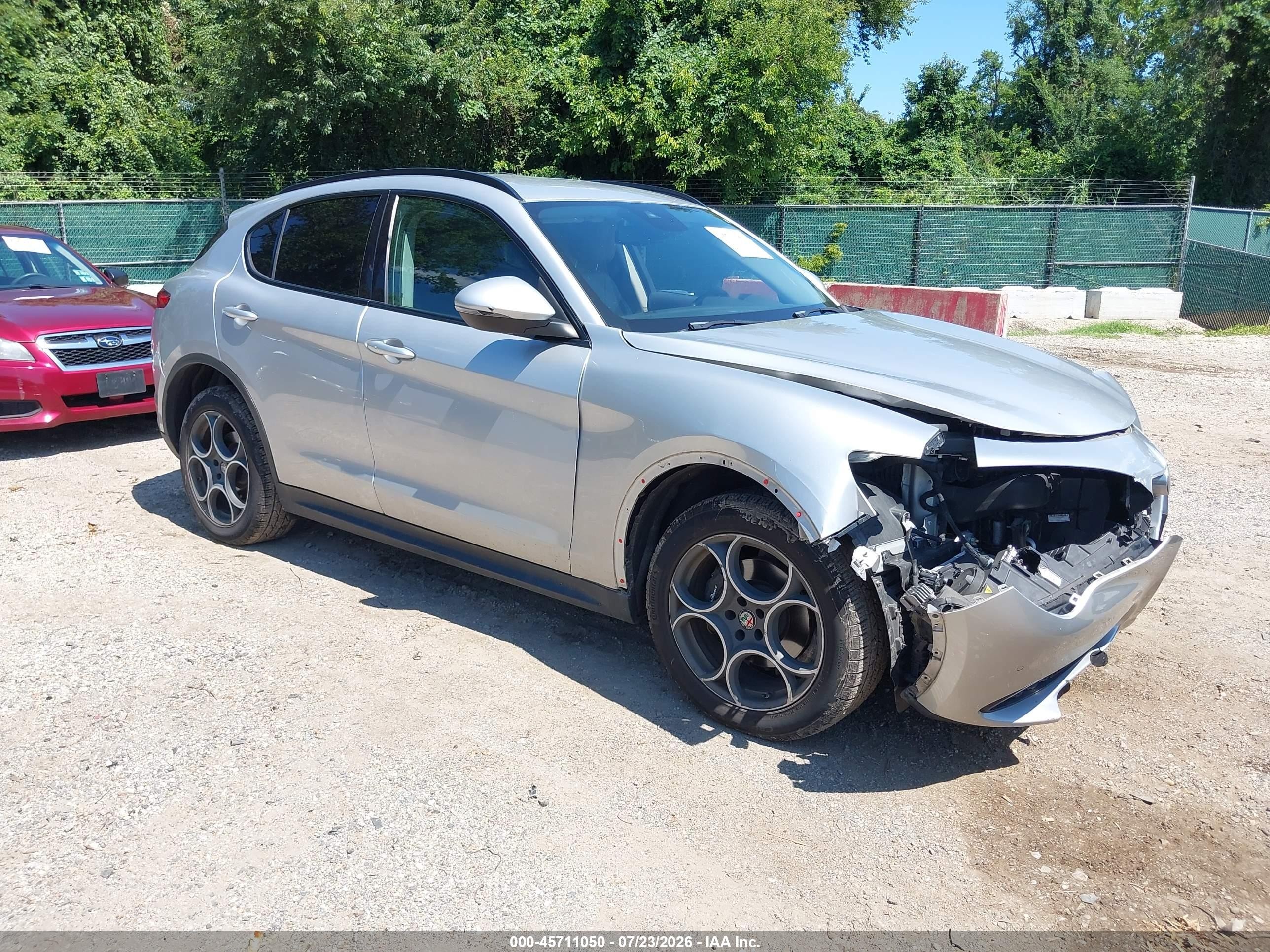 2018 Alfa Romeo Stelvio Sport, VIN ZASFAKPN0J7B86661 — Front end