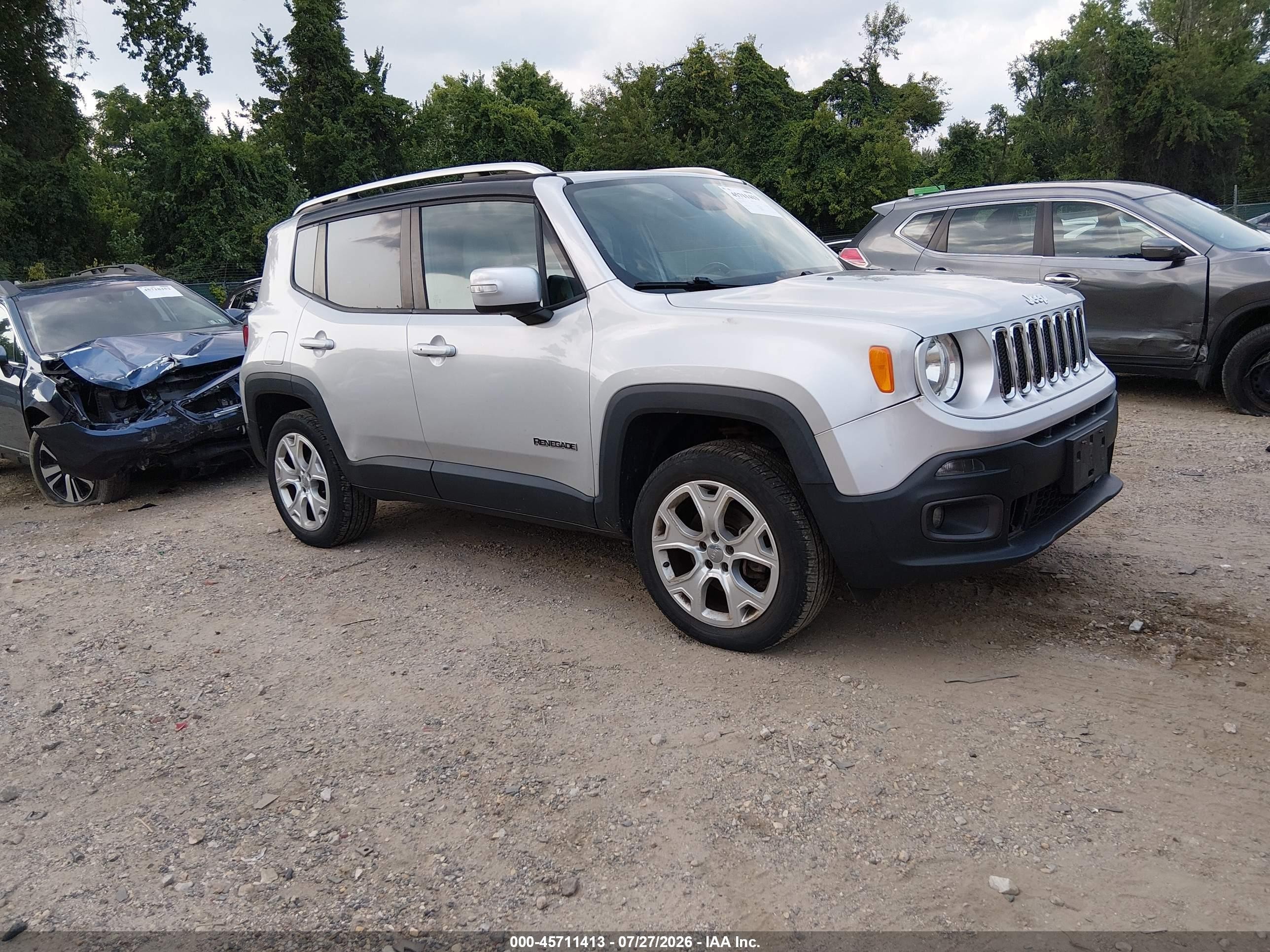 2015 Jeep Renegade Limited, VIN ZACCJBDT0FPB61492 — Normal wear