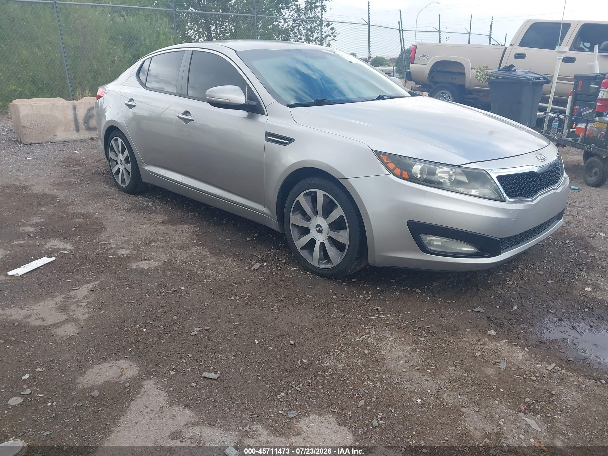 2011 Kia Optima EX, VIN KNAGN4A78B5076829 — Normal wear