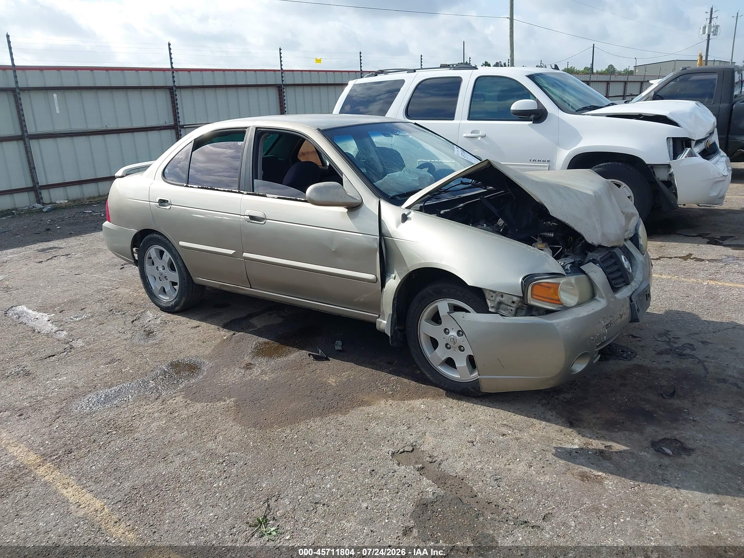 2005 Nissan Sentra S, VIN 3N1CB51D25L483011 — Перед