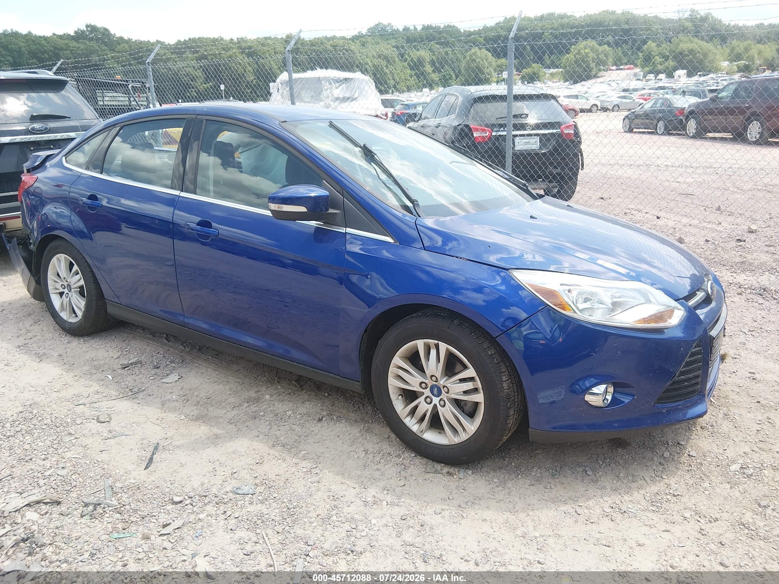 2012 Ford Focus SEL, VIN 1FAHP3H20CL474030 — Rear end