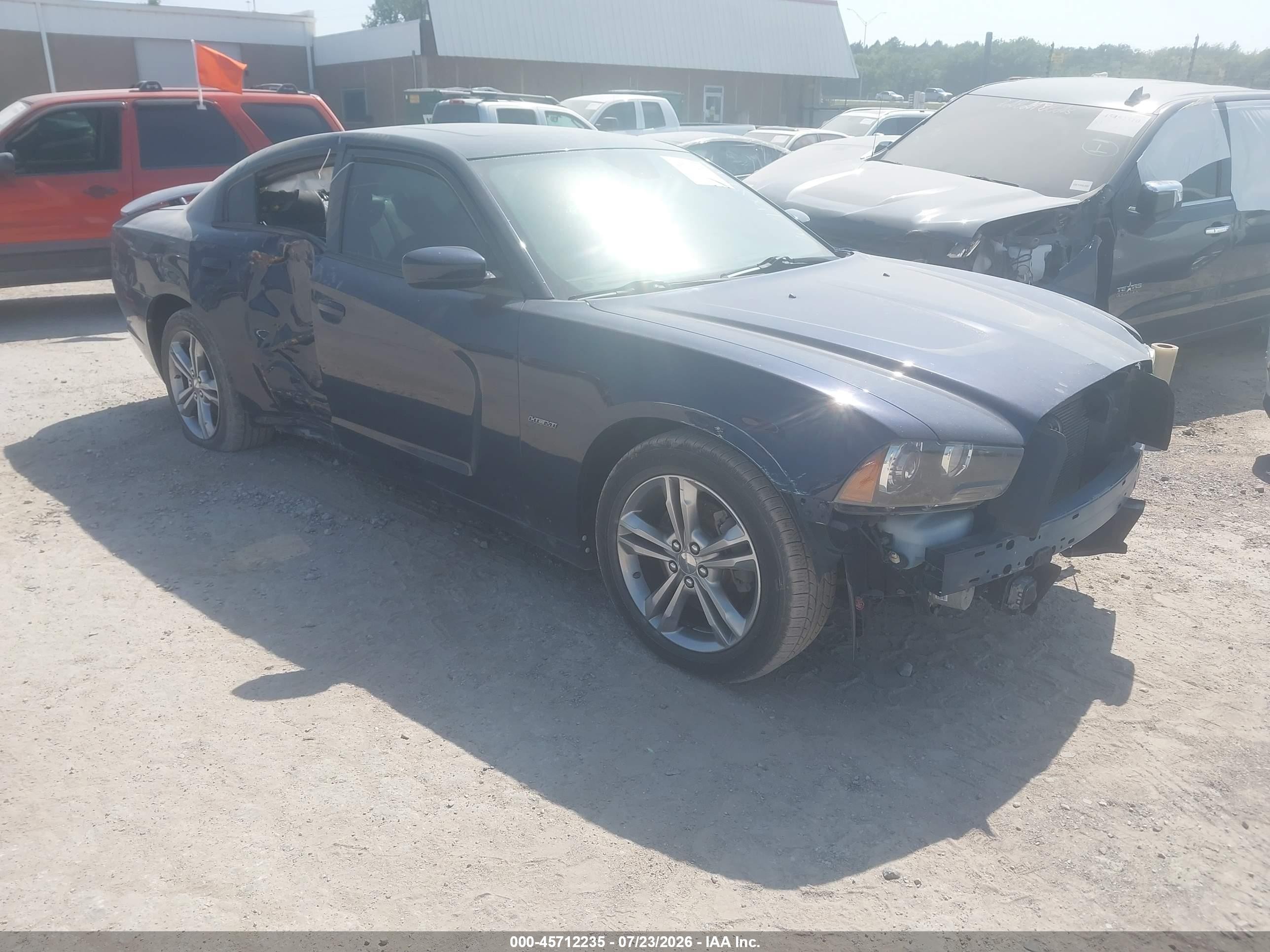 2014 Dodge Charger RT Max, VIN 2C3CDXDT0EH161504 — Side