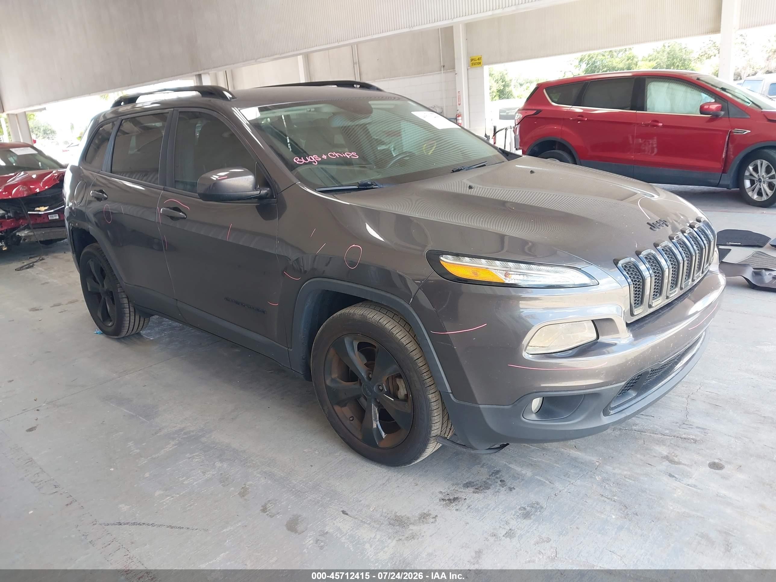 2018 Jeep Cherokee Latitude Tech Connect, VIN 1C4PJLCX4JD527944 — Side