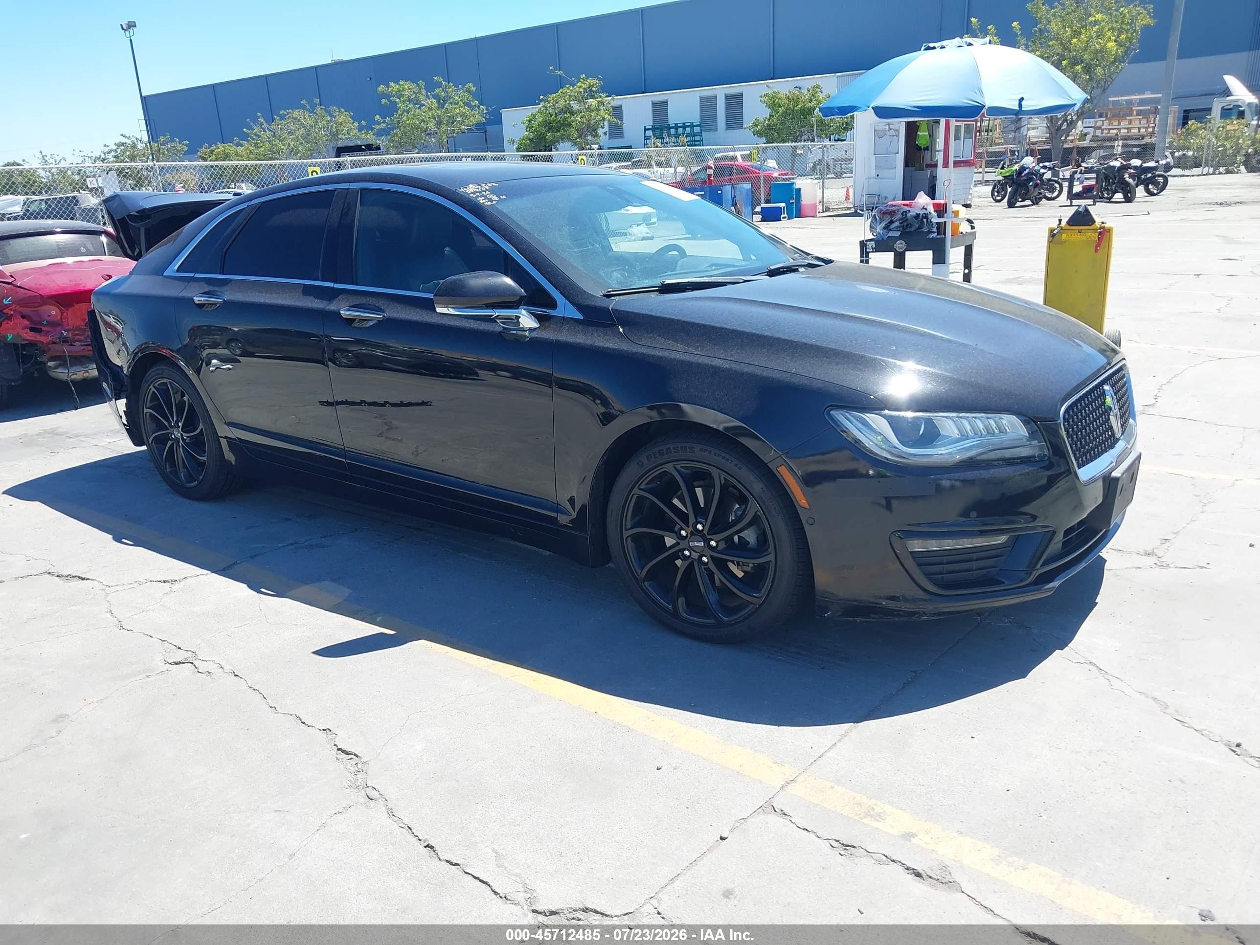 2020 Lincoln MKZ Hybrid Reserve, VIN 3LN6L5LU2LR603674 — Rear end