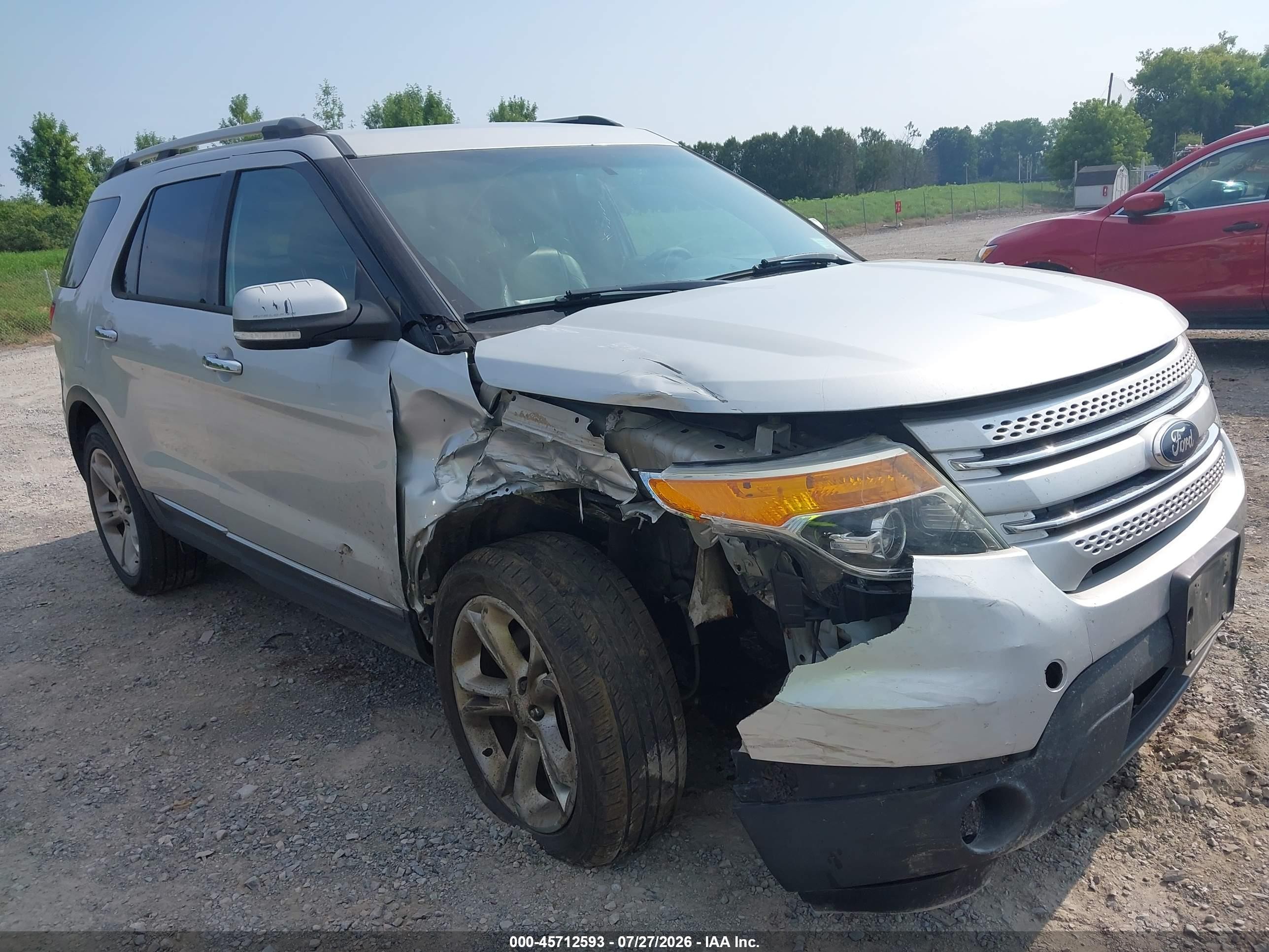 2014 Ford Explorer Limited, VIN 1FM5K8F85EGC37007 — Бок