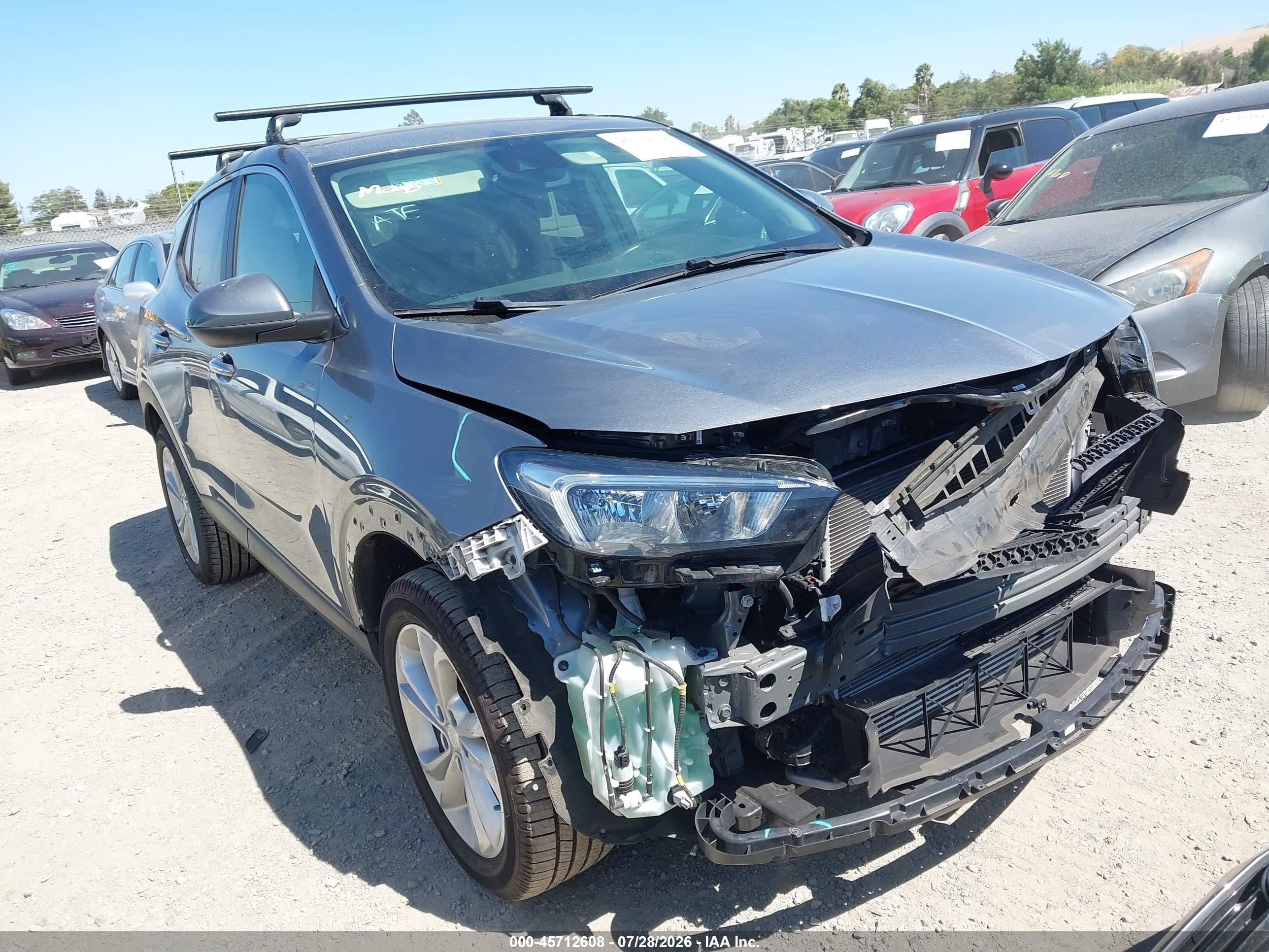 2022 Buick Encore GX Preferred, VIN KL4MMCSL4NB054082 — Front end