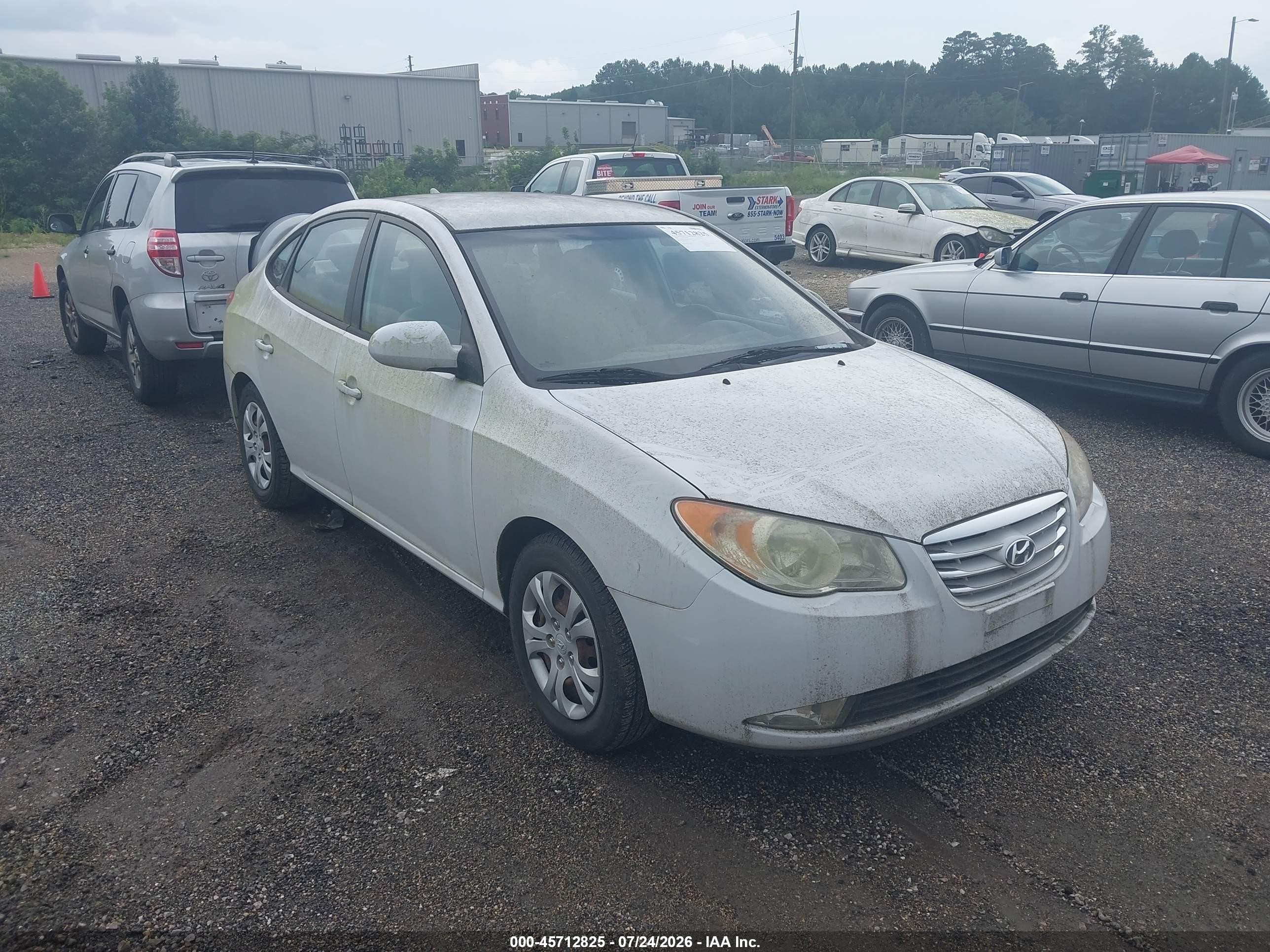 2010 Hyundai Elantra GLS, VIN KMHDU4AD5AU970950 — Normal wear