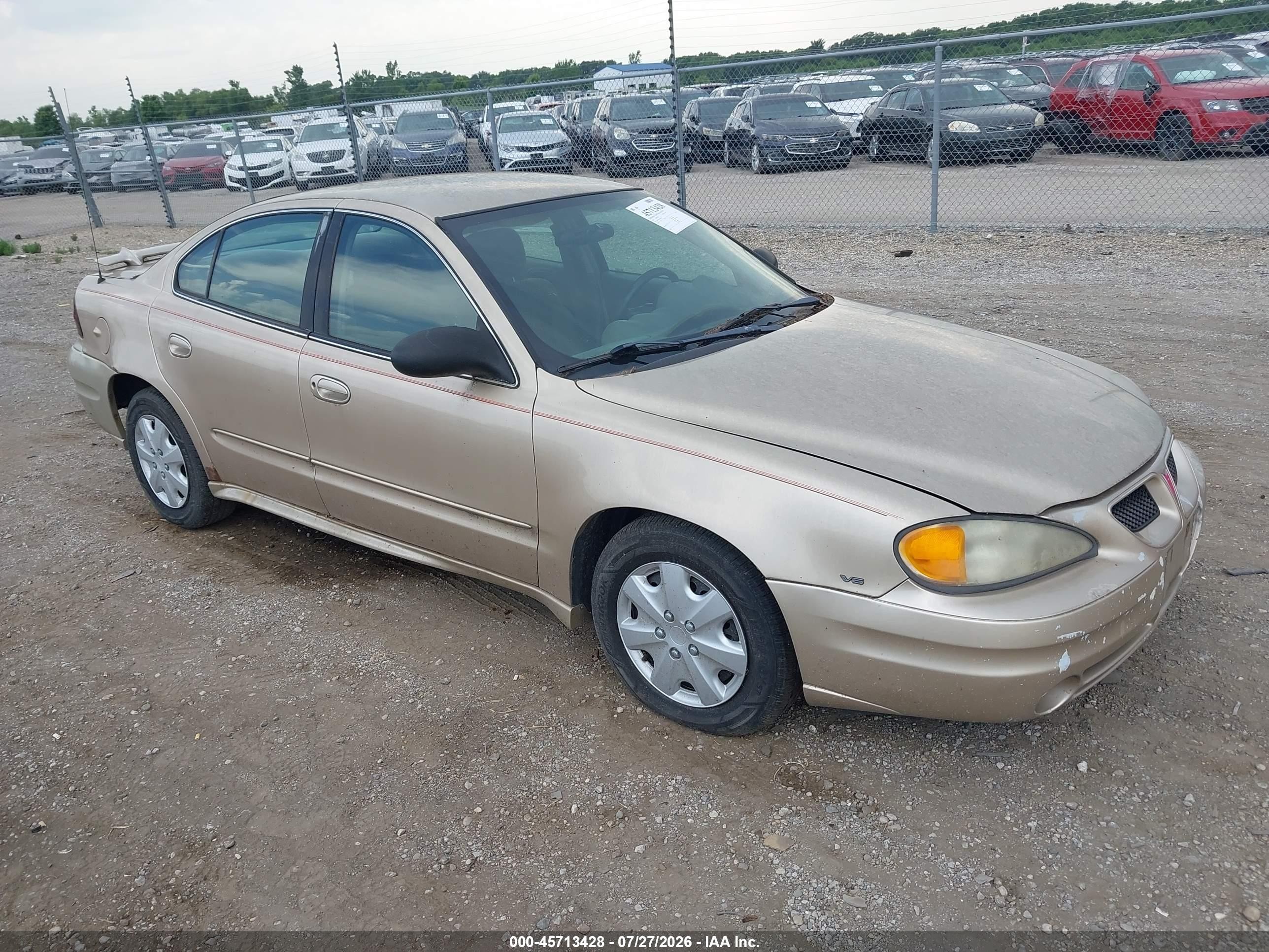 2005 Pontiac Grand Am SE, VIN 1G2NE52E55M253185 — Normal wear