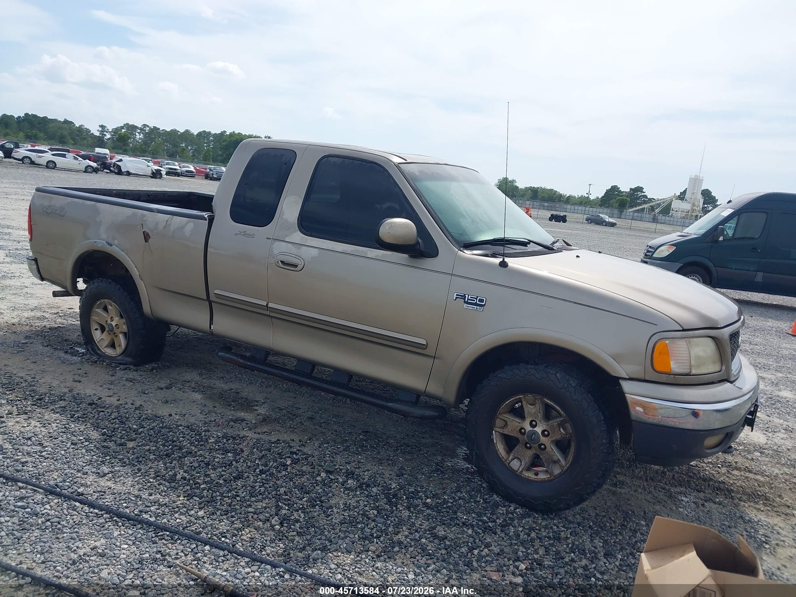 2001 Ford F-150 XL, VIN 1FTRX18L81NB42026 — Обычный износ