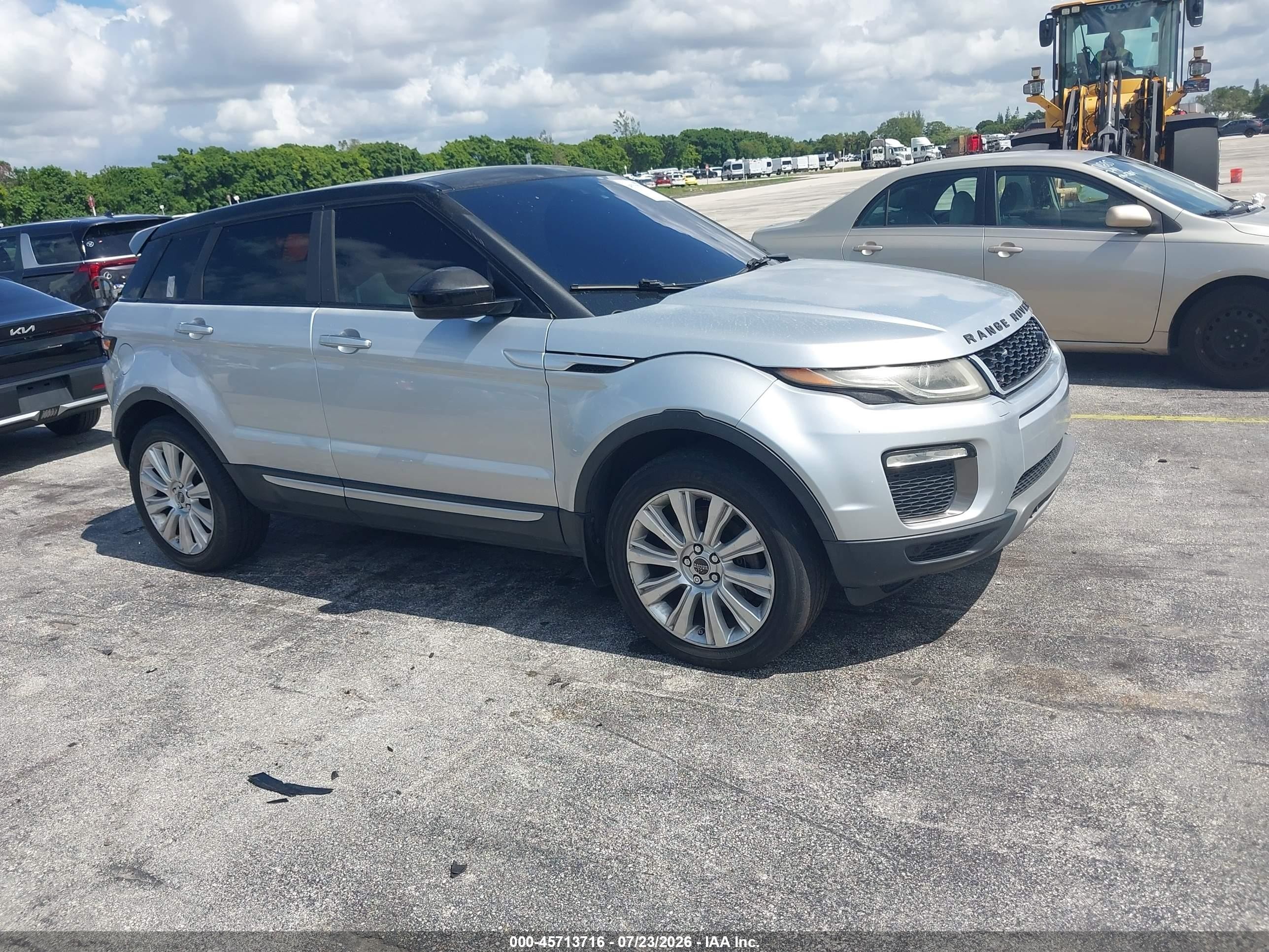 2016 Land Rover Range Rover Evoque HSE, VIN SALVR2BG6GH082550 — Normal wear