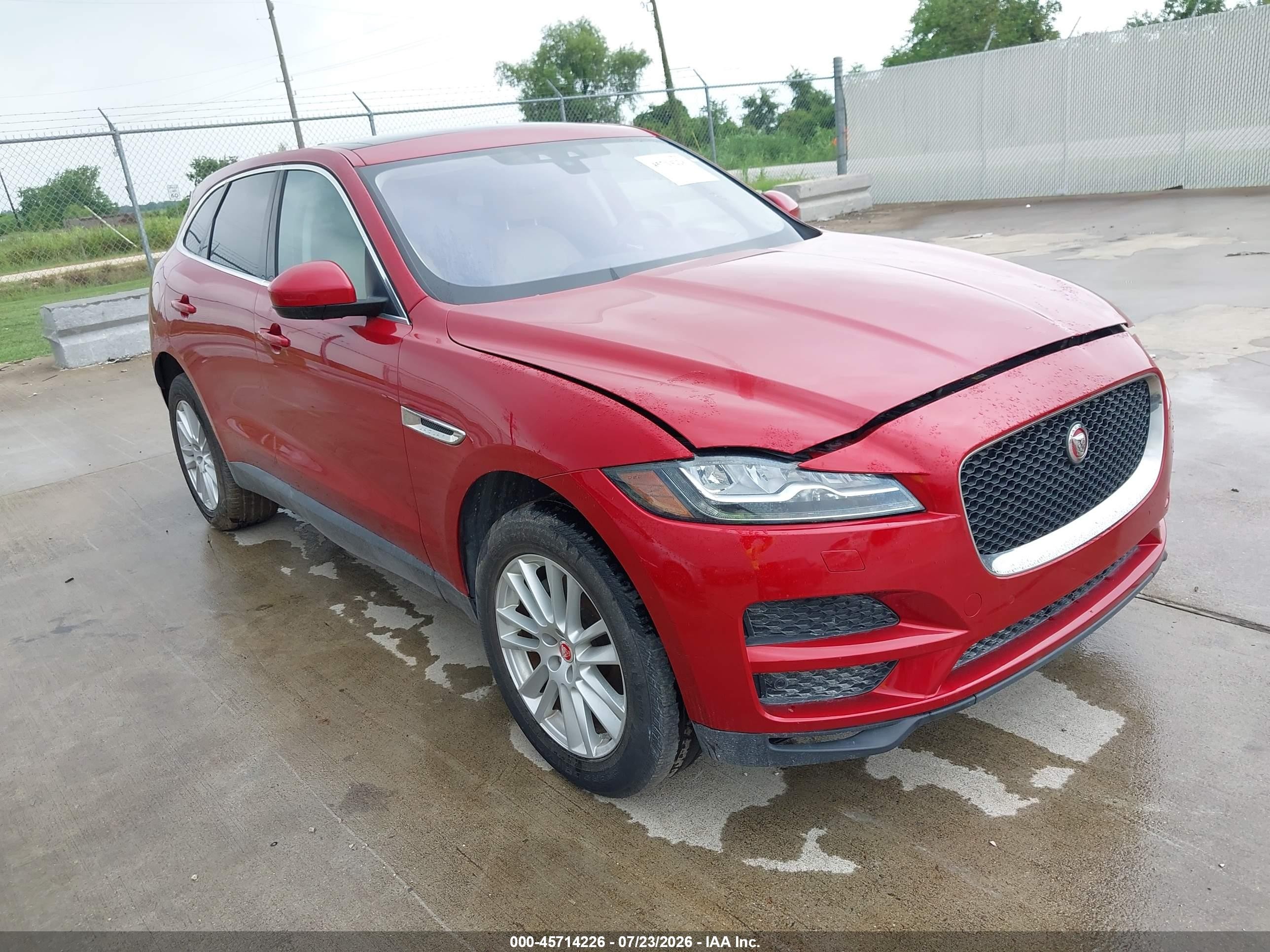 2017 Jaguar F-Pace 35t Prestige, VIN SADCK2BVXHA066657 — Water / flood