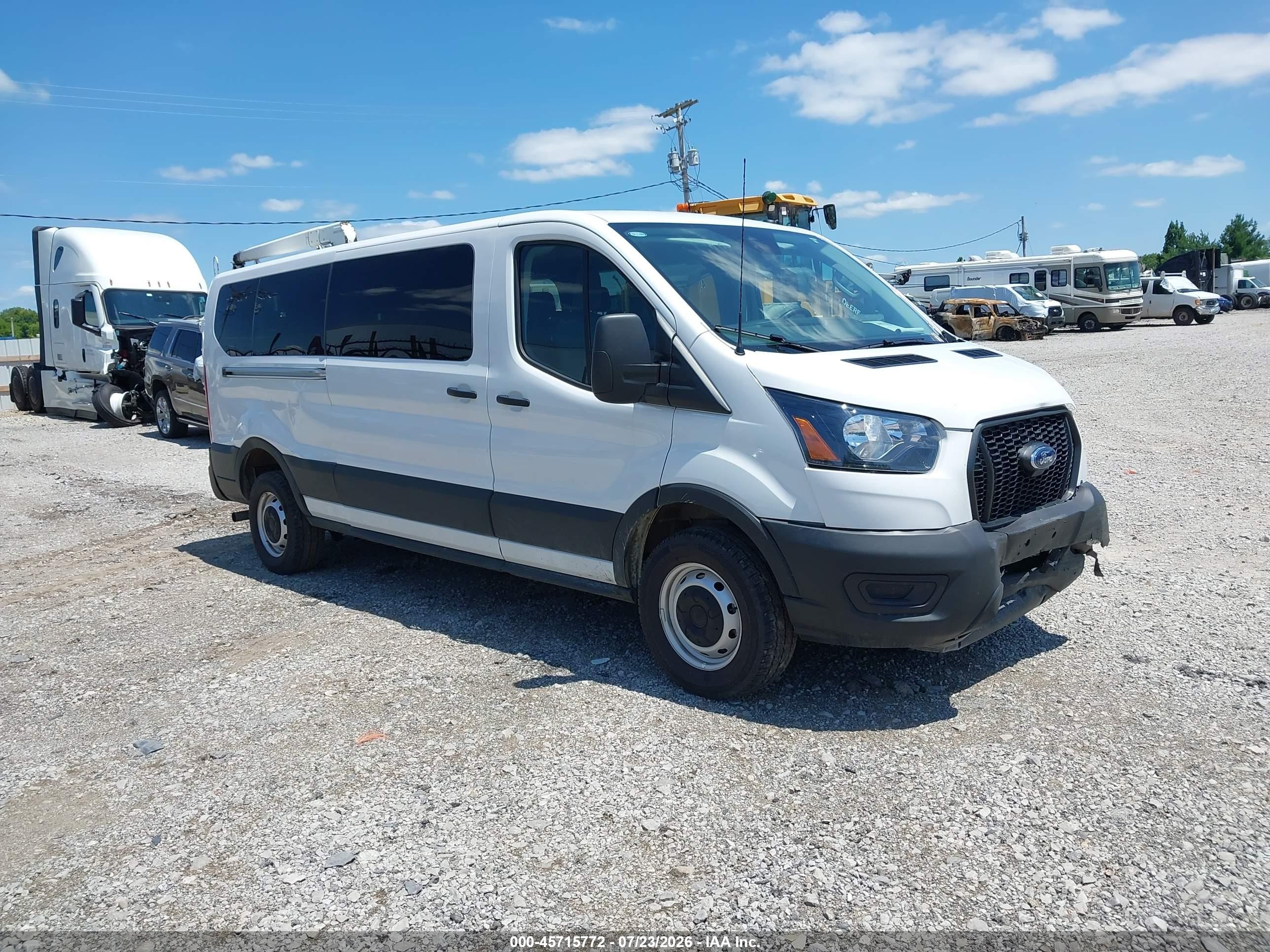2025 Ford Transit Passenger XL, VIN 1FBAX2Y84SKB07618 — Normal wear