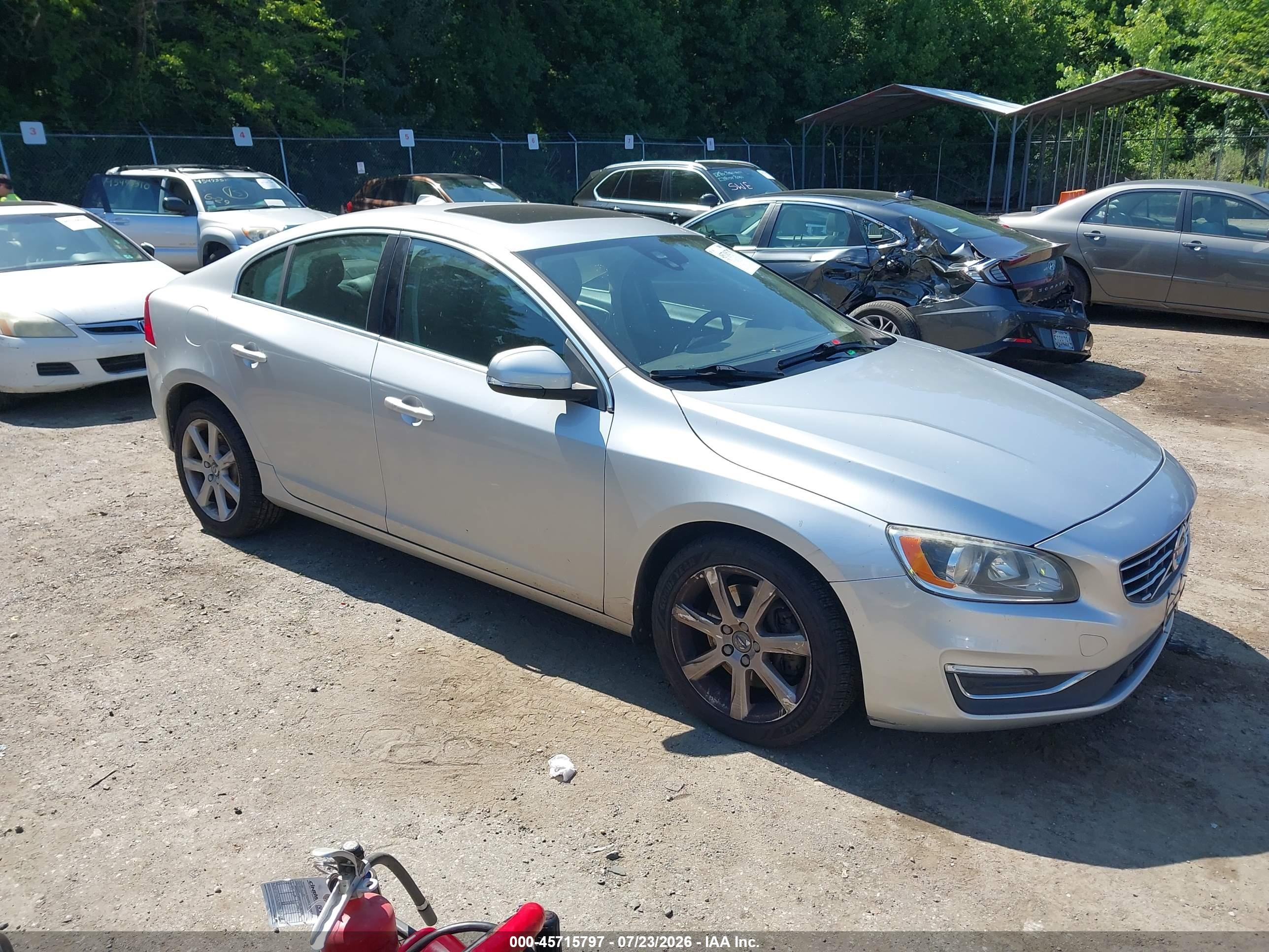 2016 Volvo S60 T5 Premier, VIN YV1612TK1G2395590 — Normal wear