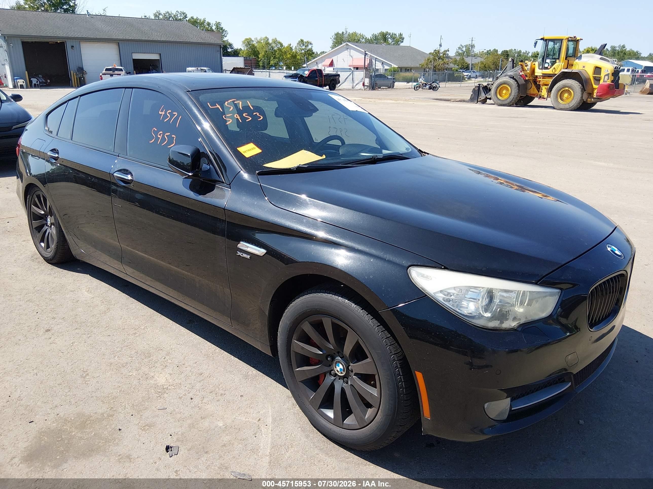 2011 BMW 5 Series 550i Gran Turismo xDrive, VIN WBASP4C55BC341525 — Rear end