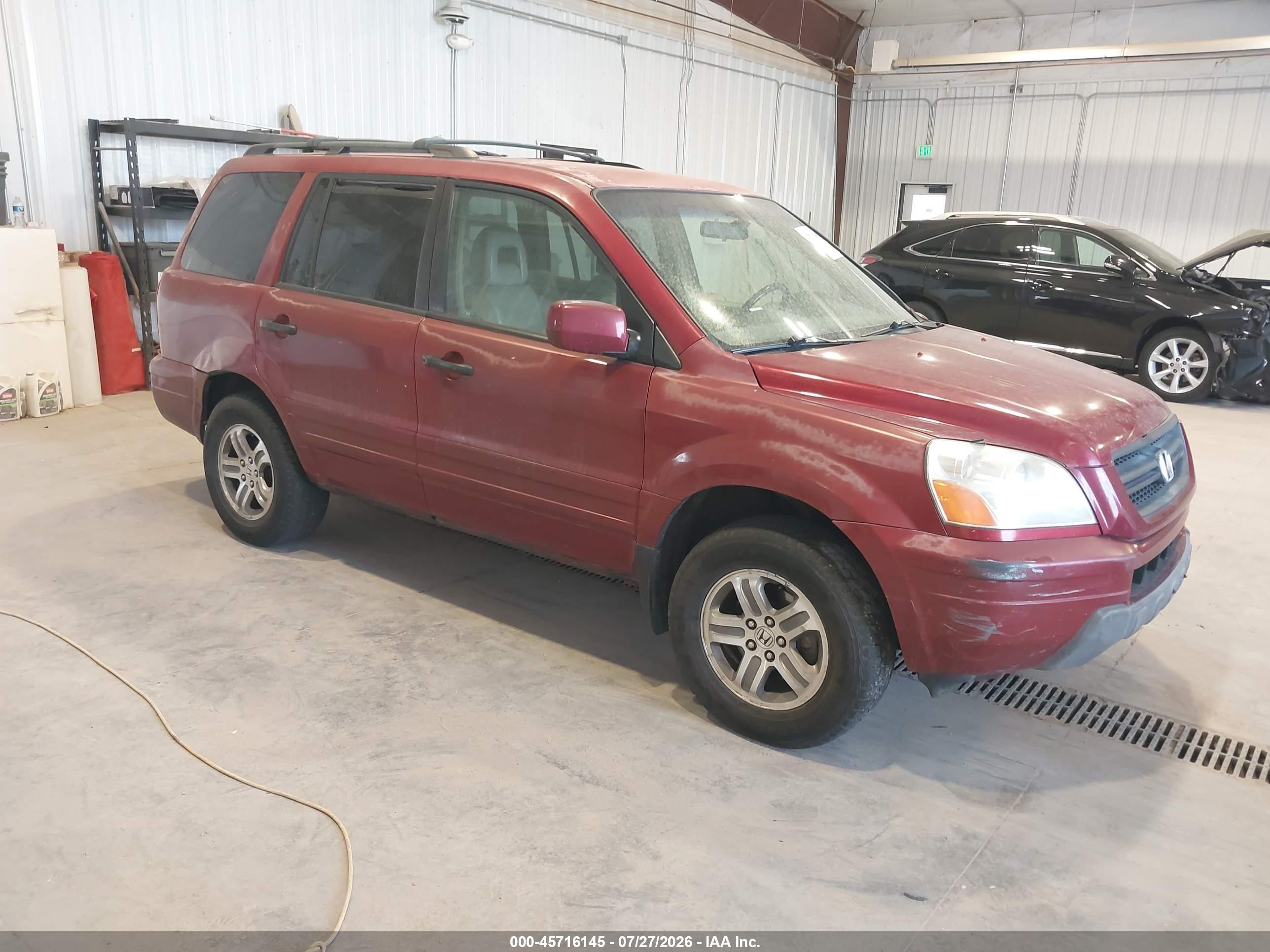 2004 Honda Pilot EX, VIN 2HKYF18504H513667 — Перед