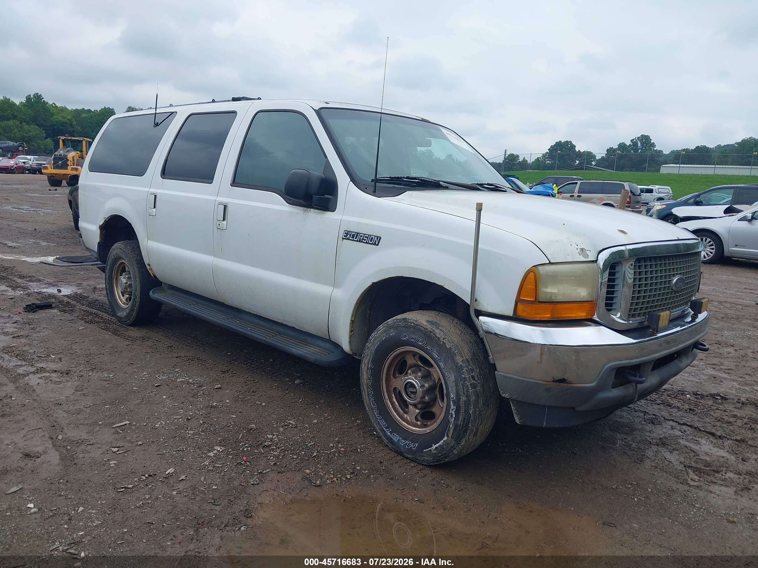 2001 Ford Excursion Special Serv, VIN 1FMNU41L21EB12910 — Normal wear
