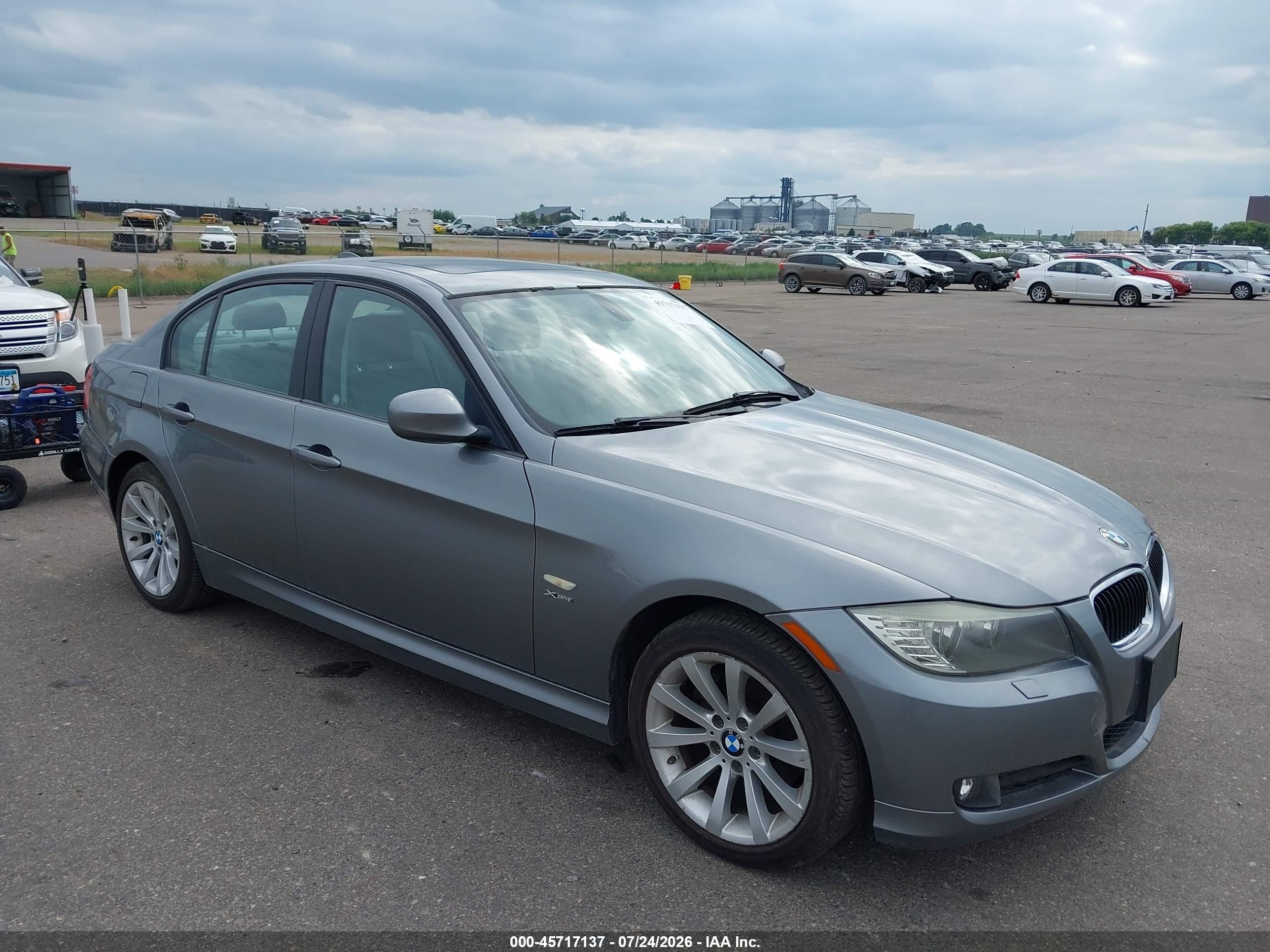 2011 BMW 3 Series 328i xDrive, VIN WBAPK7G58BNN78269 — Rear end