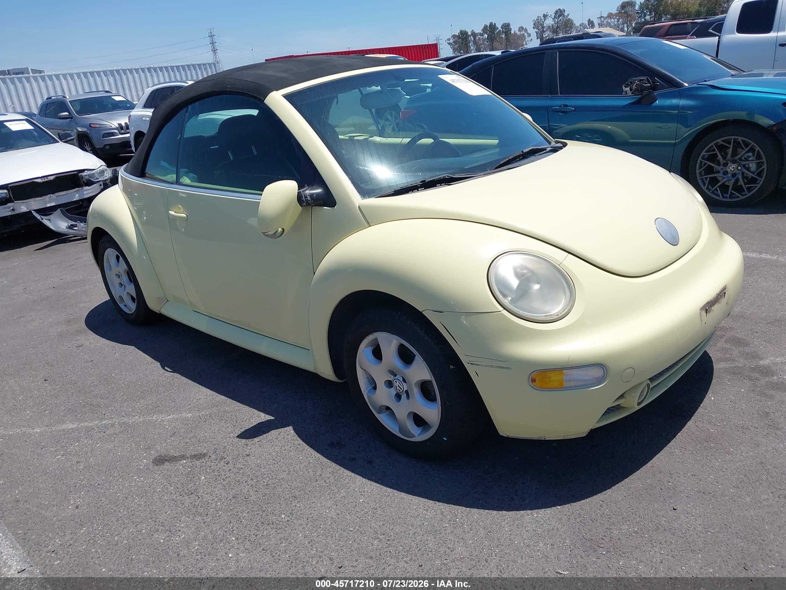 2003 Volkswagen Beetle GLX, VIN 3VWDD21Y03M329950 — Normal wear