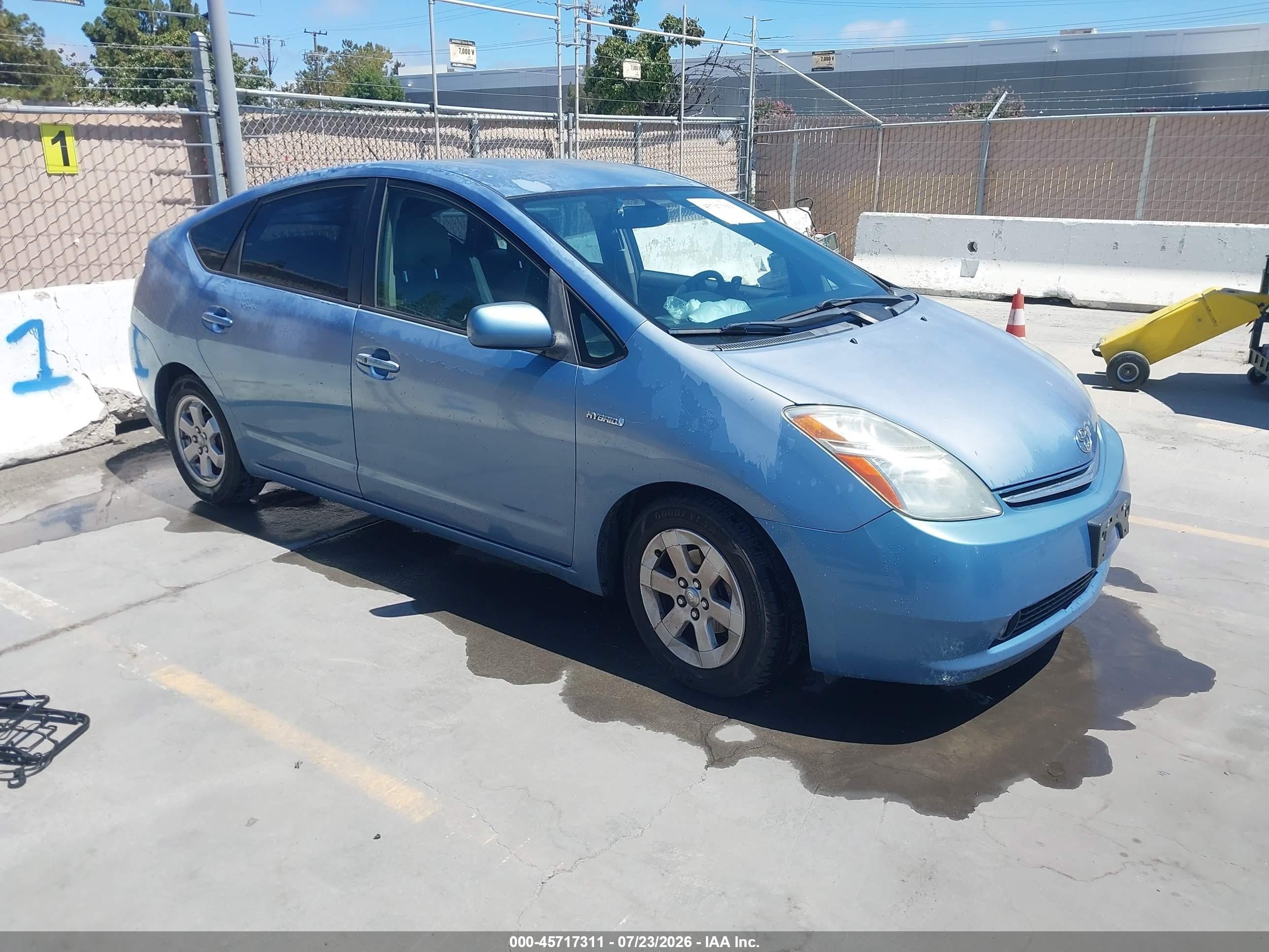 2006 Toyota Prius, VIN JTDKB20U267500128 — Normal wear