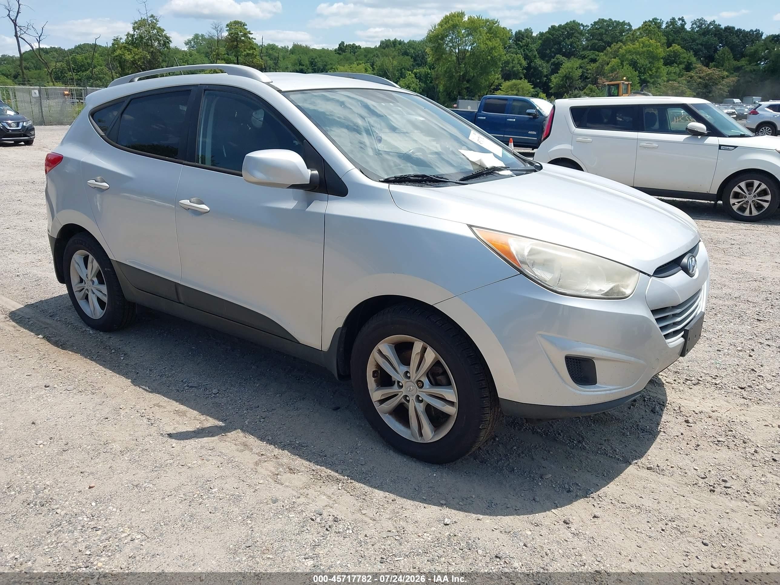 2011 Hyundai Tucson GLS, VIN KM8JUCAC8BU186297 — Normal wear