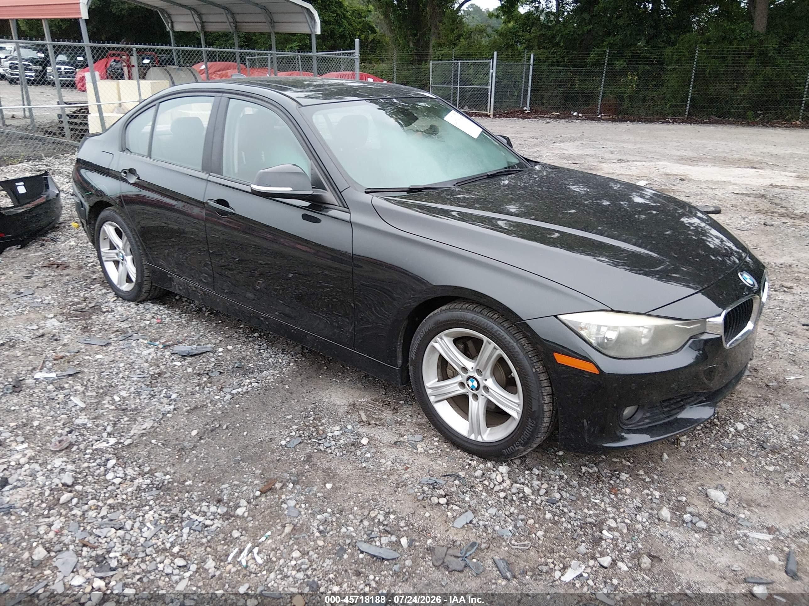 2014 BMW 3 Series 328i, VIN WBA3A5G52ENP28564 — Rear end