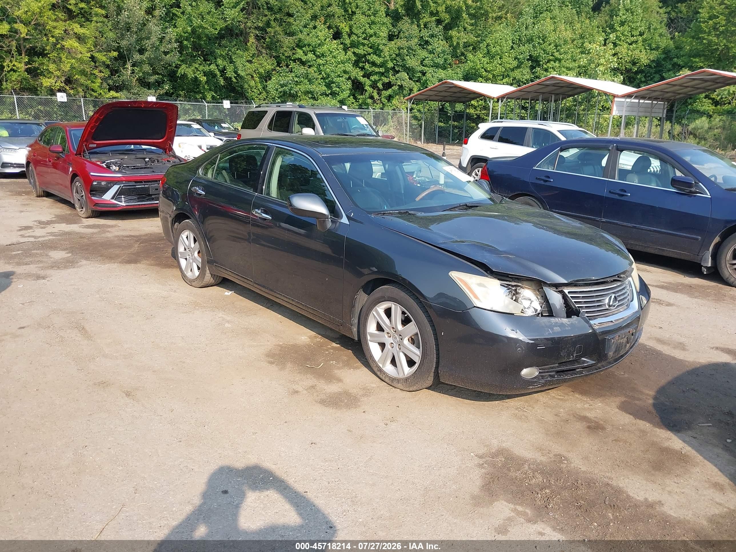 2007 Lexus ES 330, VIN JTHBJ46G372093773 — Front end