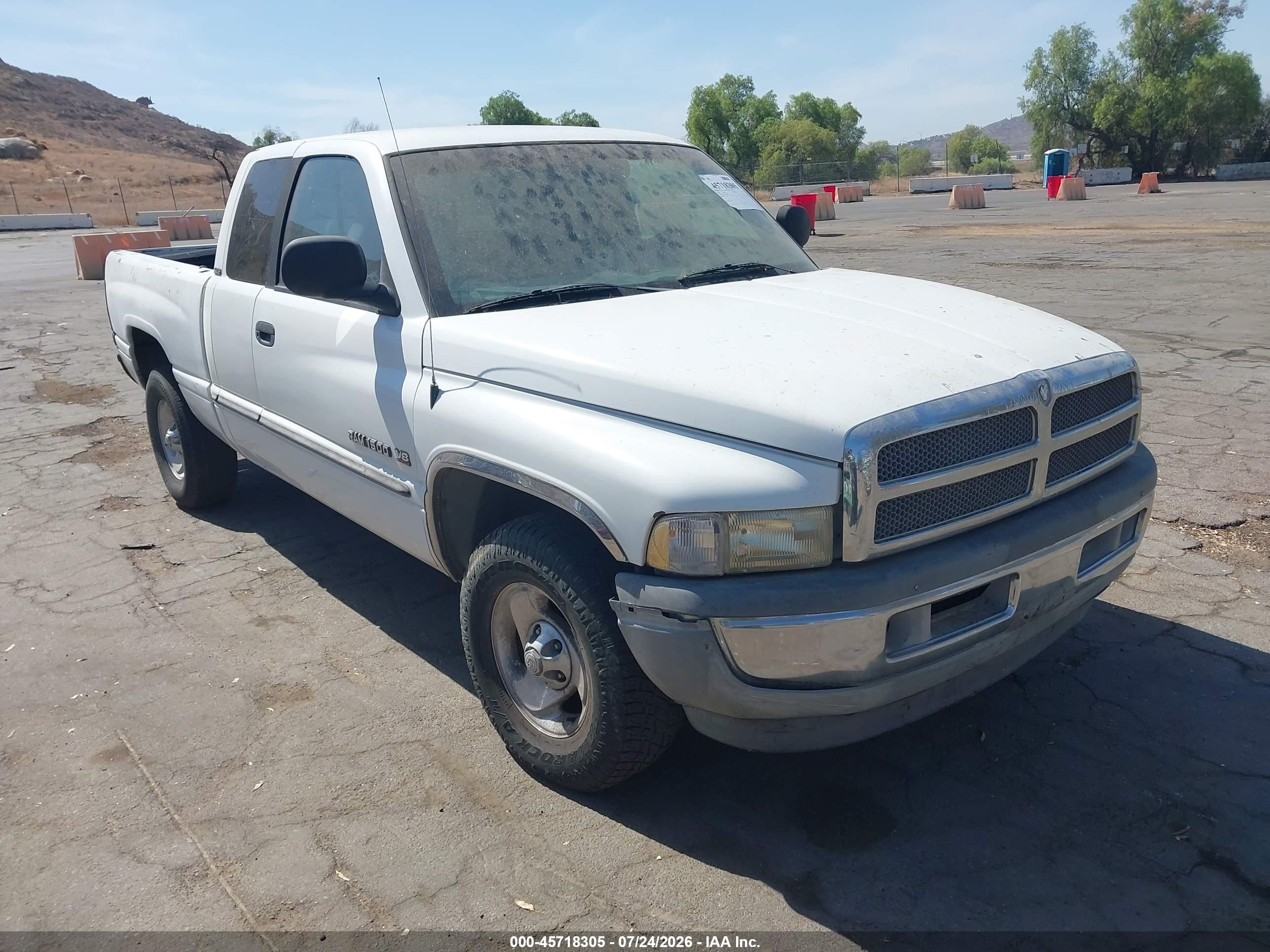 2000 Dodge 1500, VIN 1B7HC13Z1YJ153891 — Обычный износ
