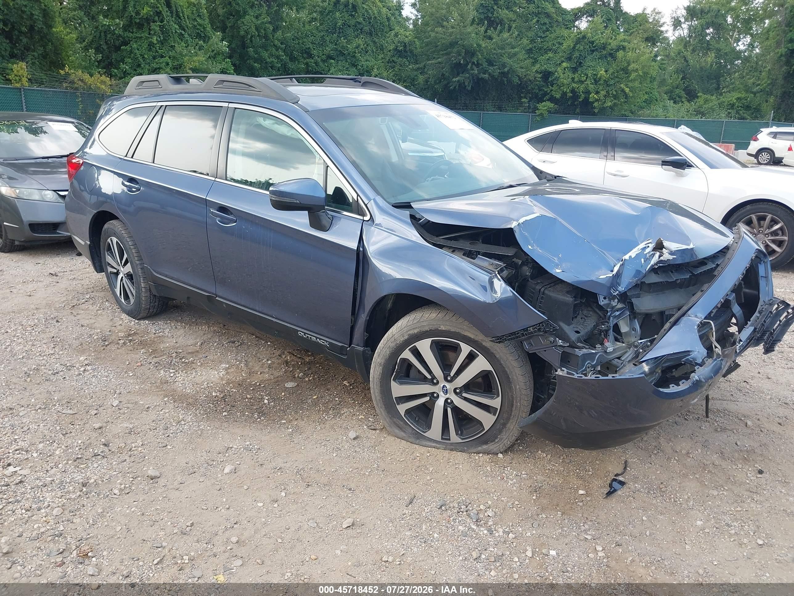 2018 Subaru Outback Limited, VIN 4S4BSANC8J3372936 — Front end
