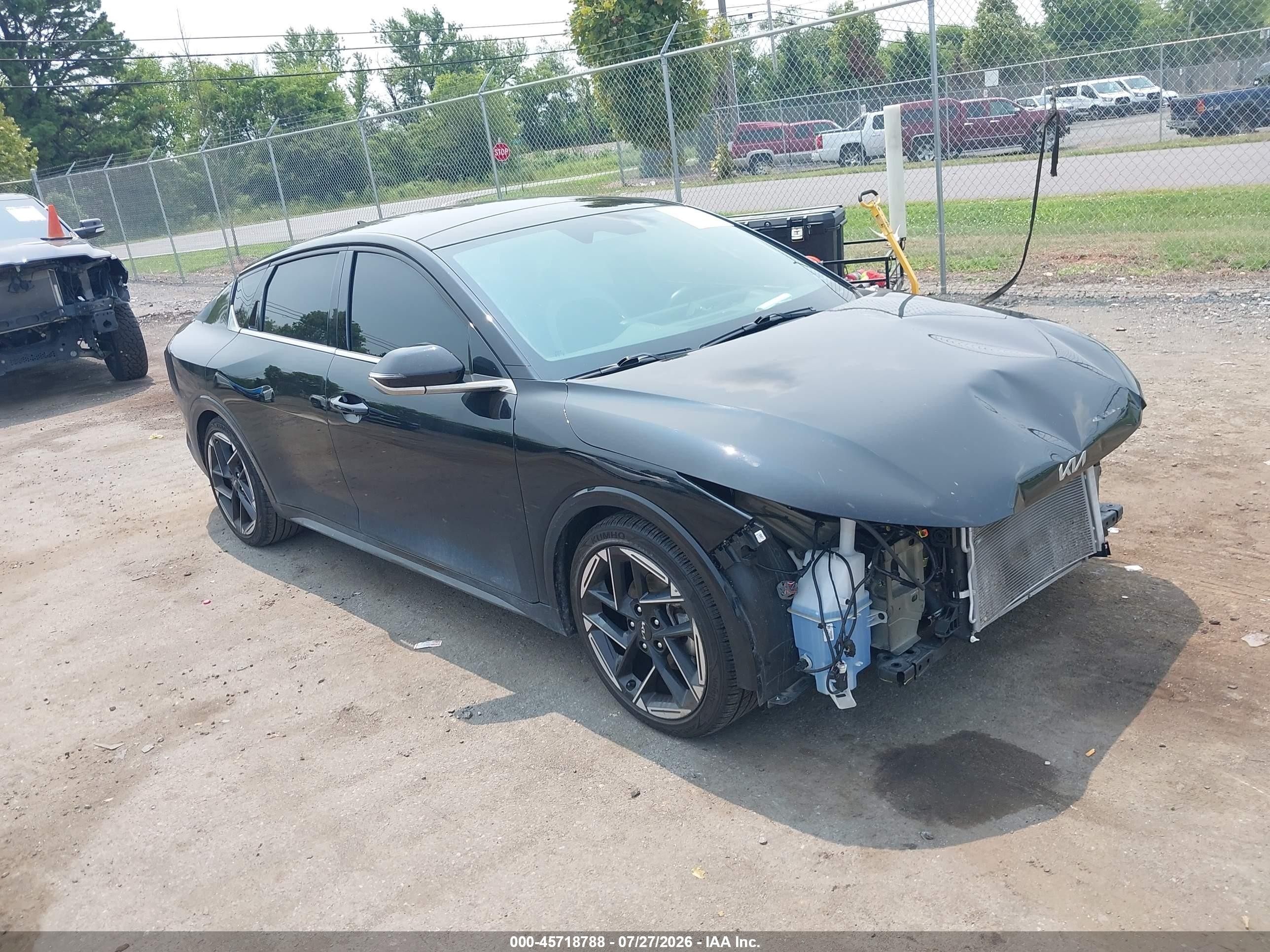 2025 Kia K4 GT-Line, VIN 3KPFW4DE1SE138498 — Перед