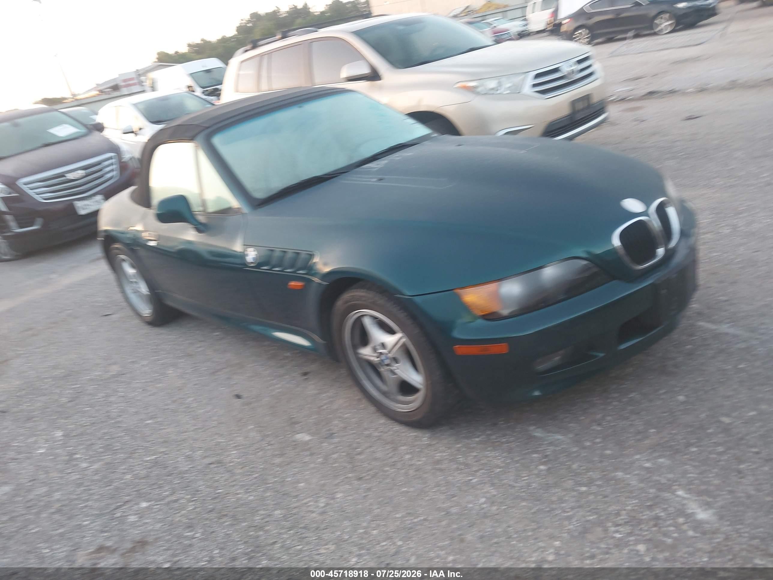 1997 BMW 3 Series Z3 1.9, VIN 4USCH7327VLB82276 — Normal wear