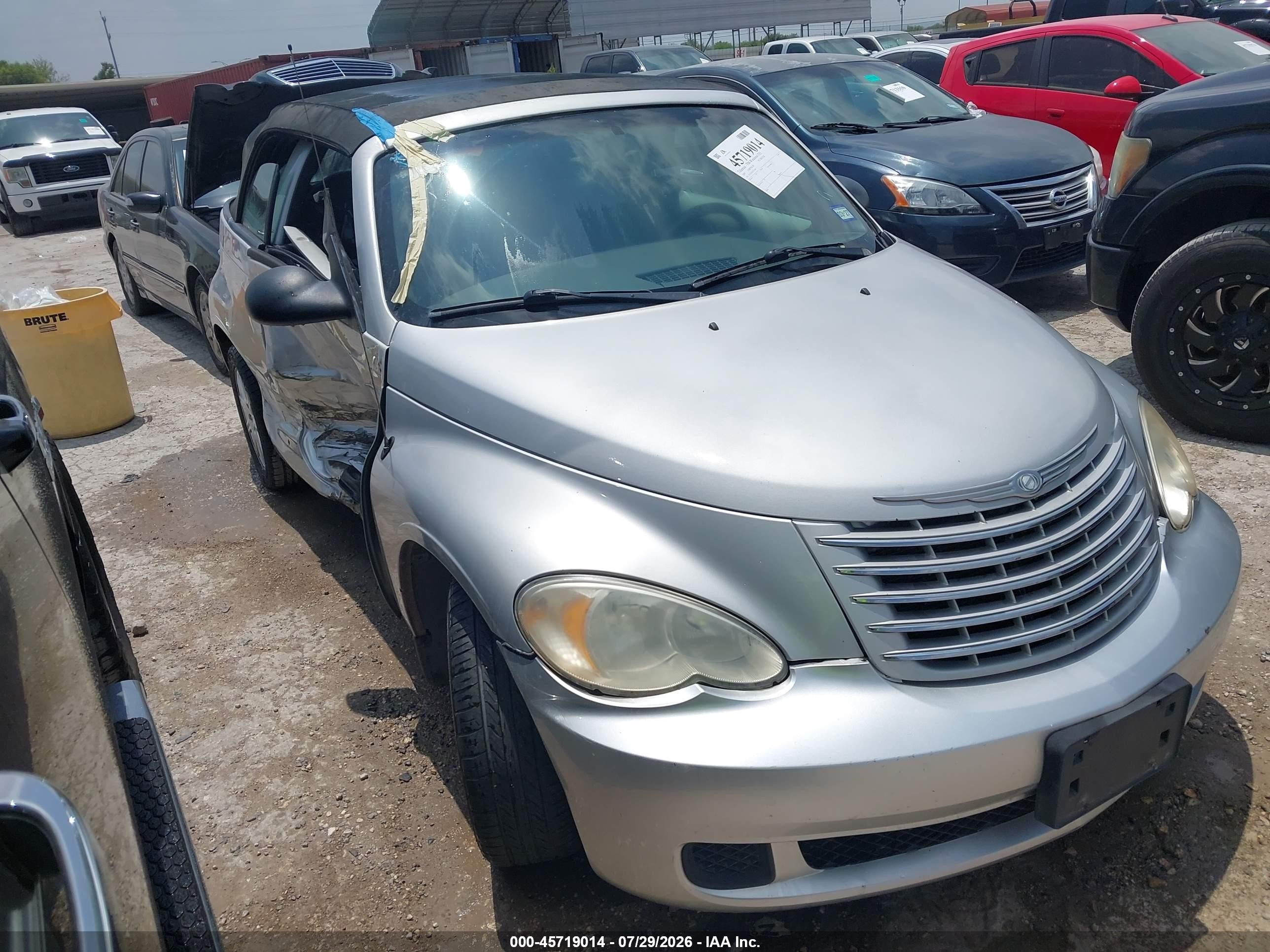 2007 Chrysler PT Cruiser, VIN 3C3JY45X57T550869 — Normal wear