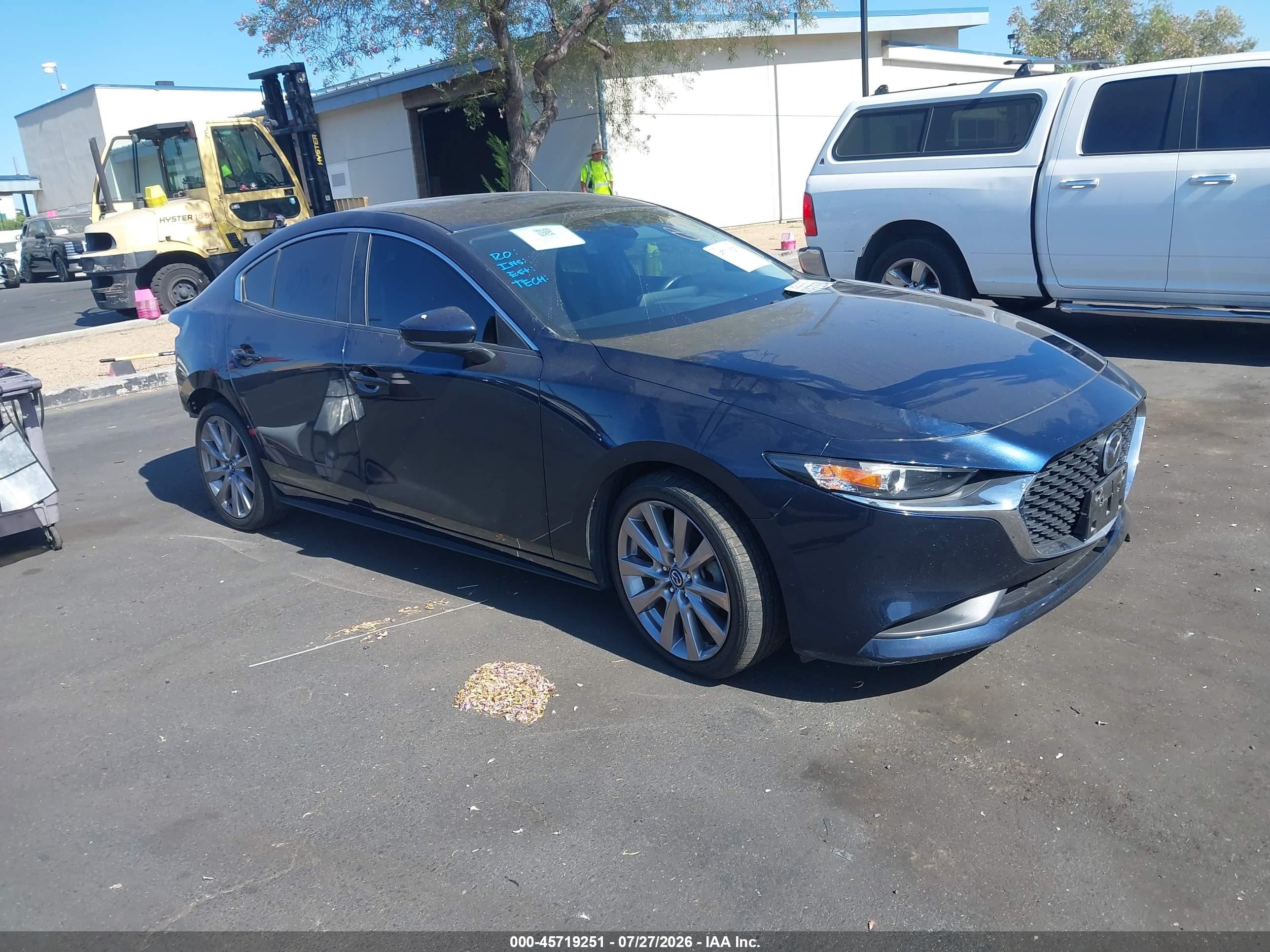 2021 Mazda 3 Select, VIN JM1BPABL3M1302268 — Rear end