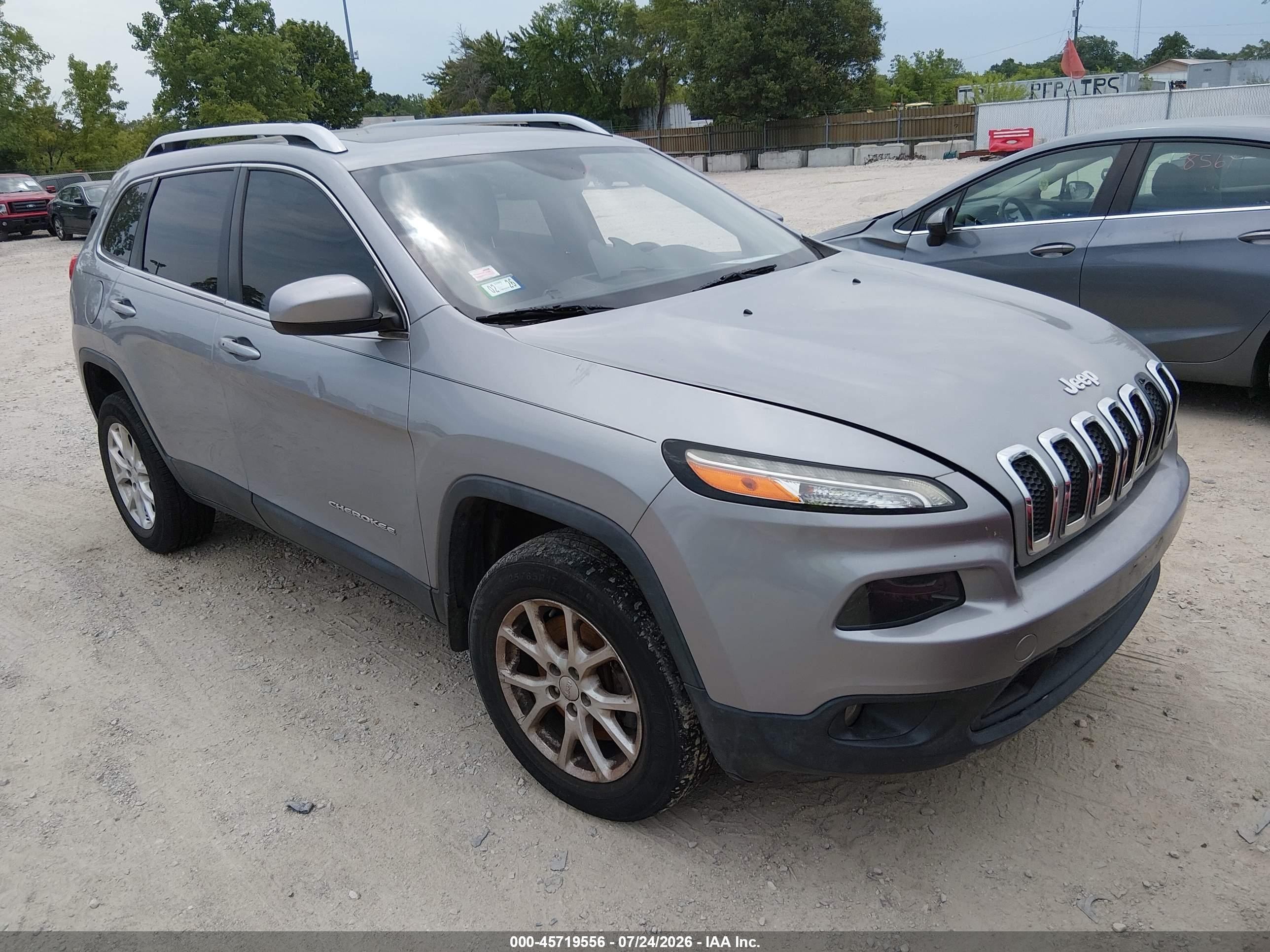 2015 Jeep Cherokee Latitude, VIN 1C4PJMCS6FW514635 — Обычный износ