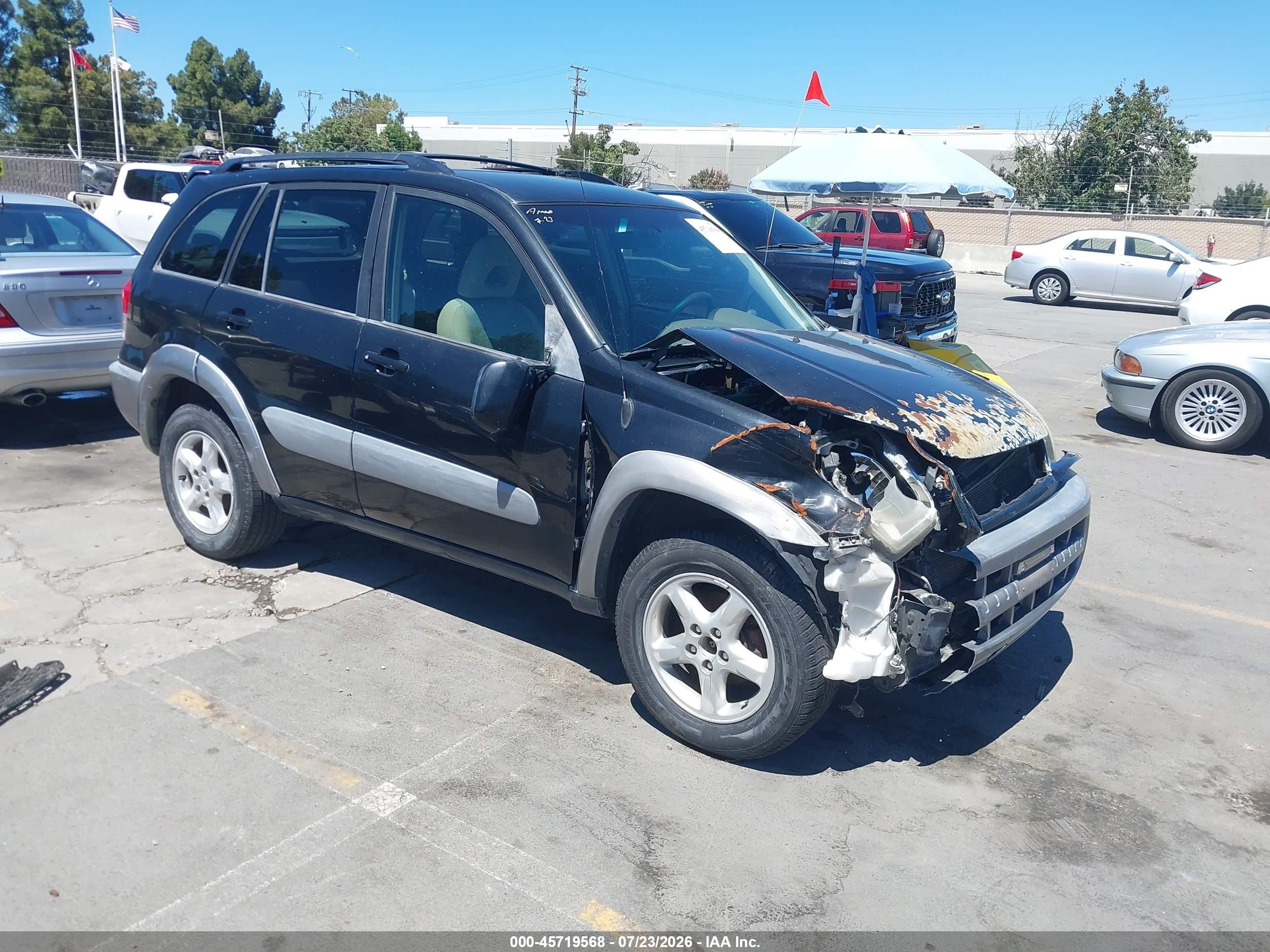 2001 Toyota RAV4, VIN JTEHH20V610085085 — Normal wear