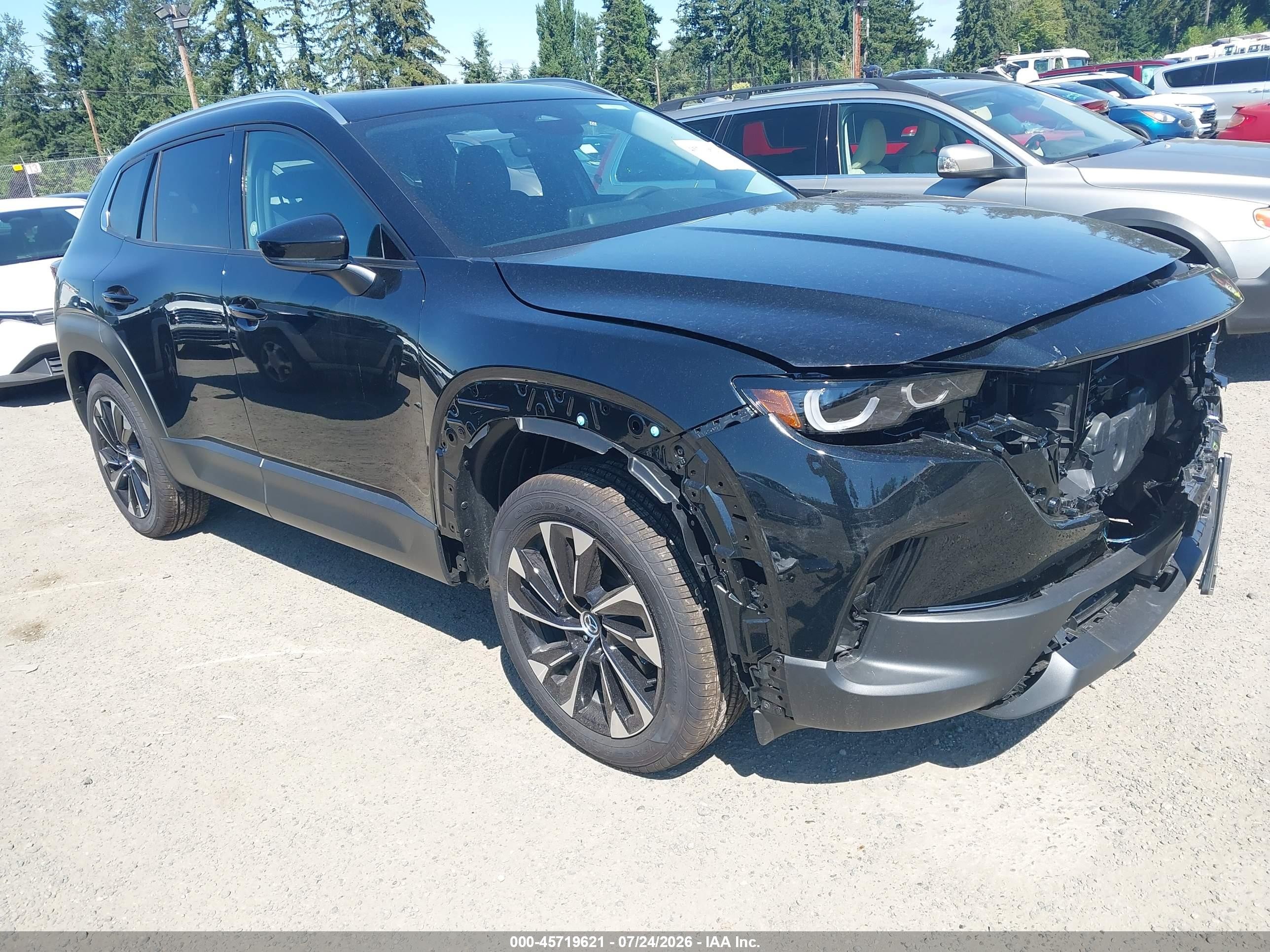 2026 Mazda CX-50 Hybrid Premium Plus, VIN 7MMVAAEWXTN175689 — Front end