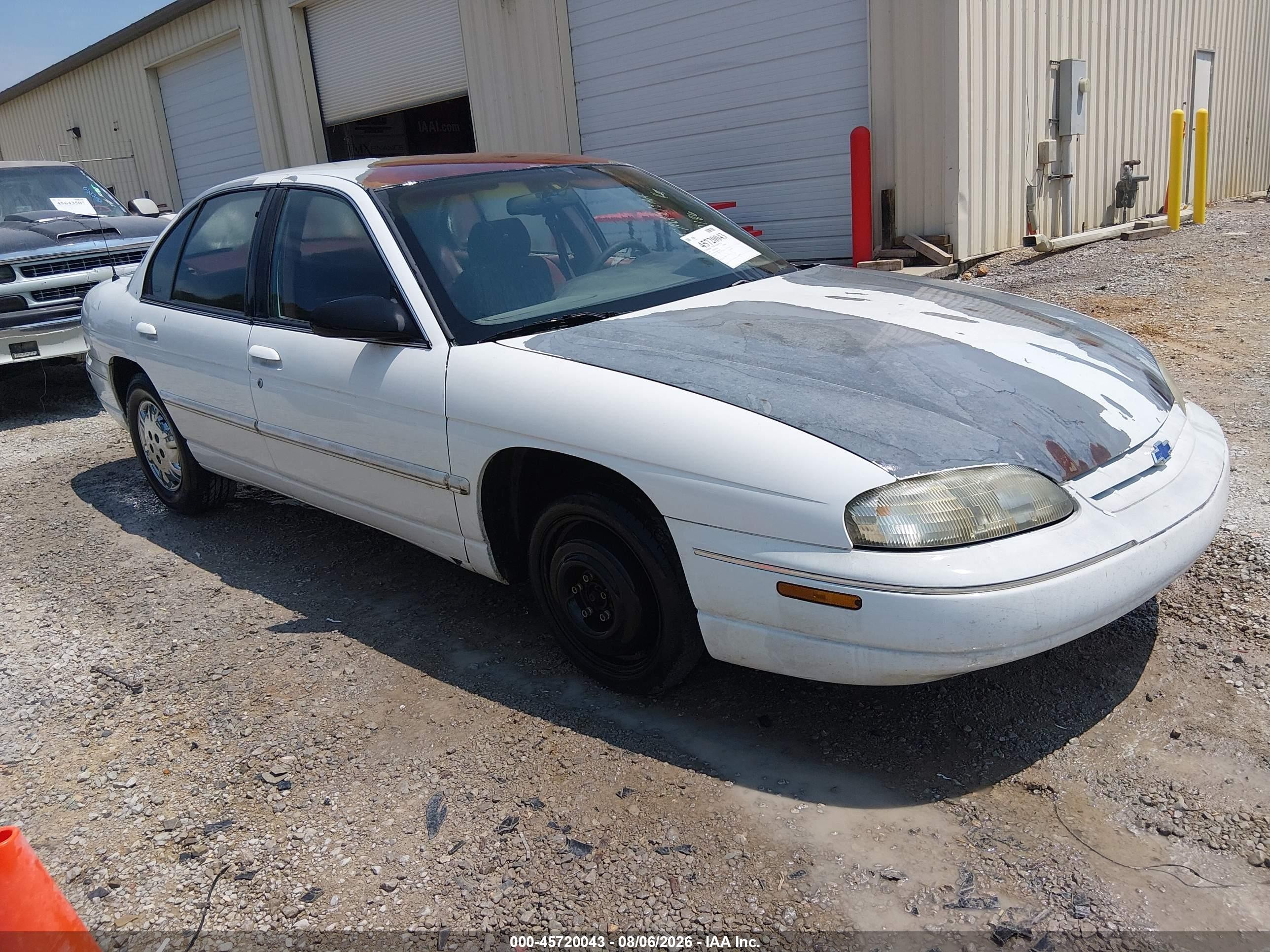 1995 Chevrolet Lumina, VIN 2G1WL52M5S1162186 — Normal wear