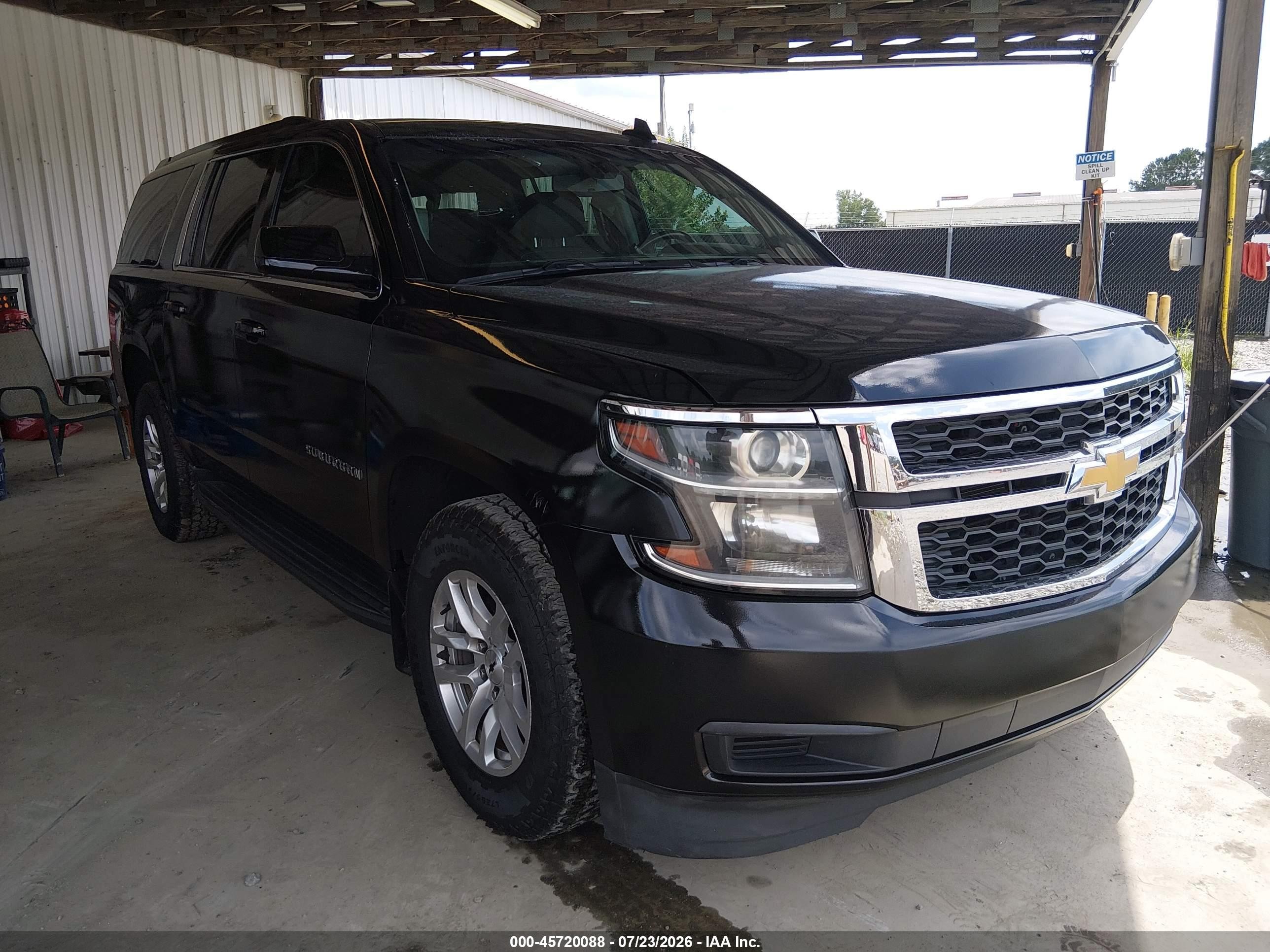 2020 Chevrolet Suburban LS, VIN 1GNSCGKC1LR269034 — Side