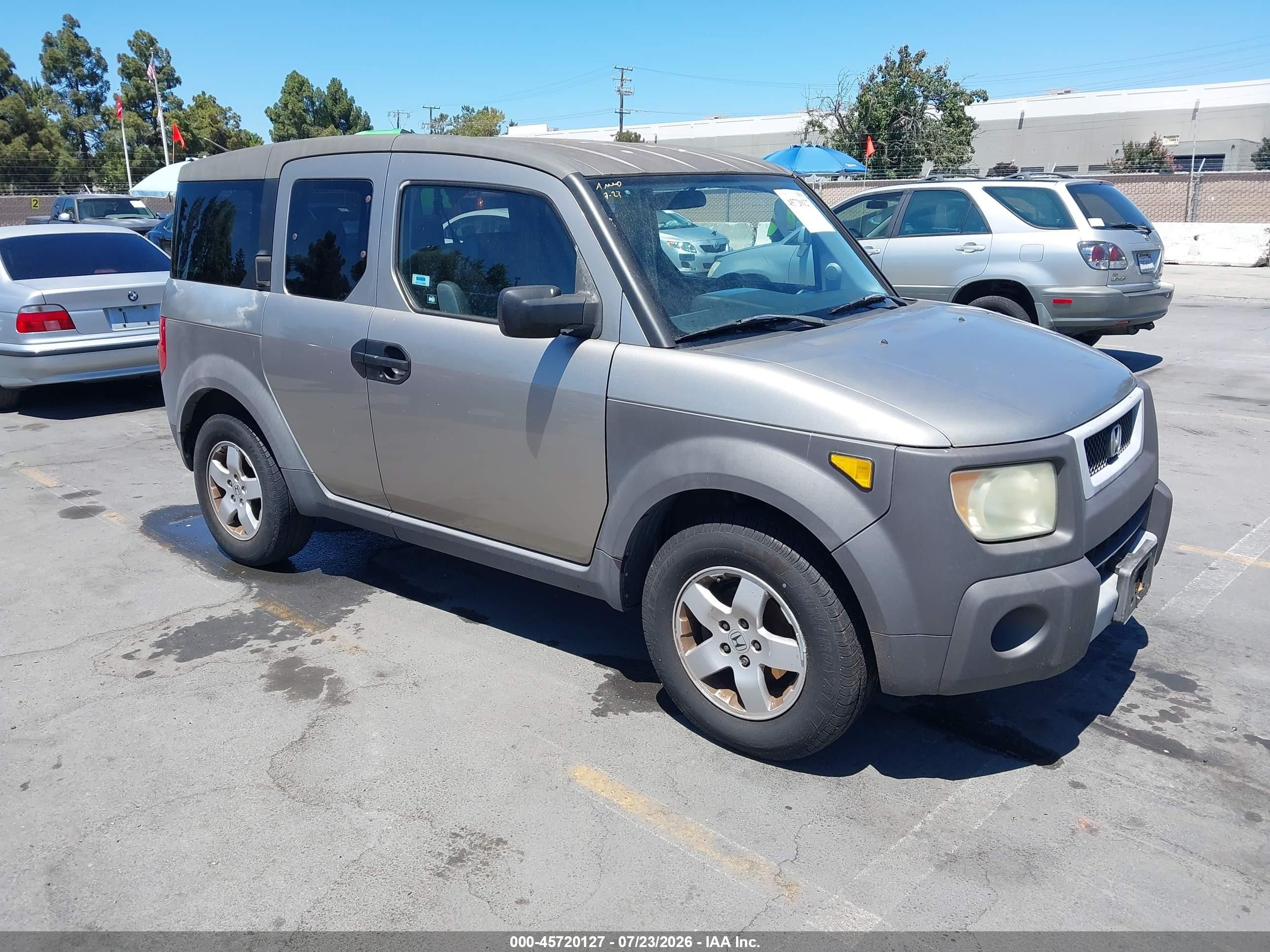 2003 Honda Element EX, VIN 5J6YH28563L016739 — Normal wear