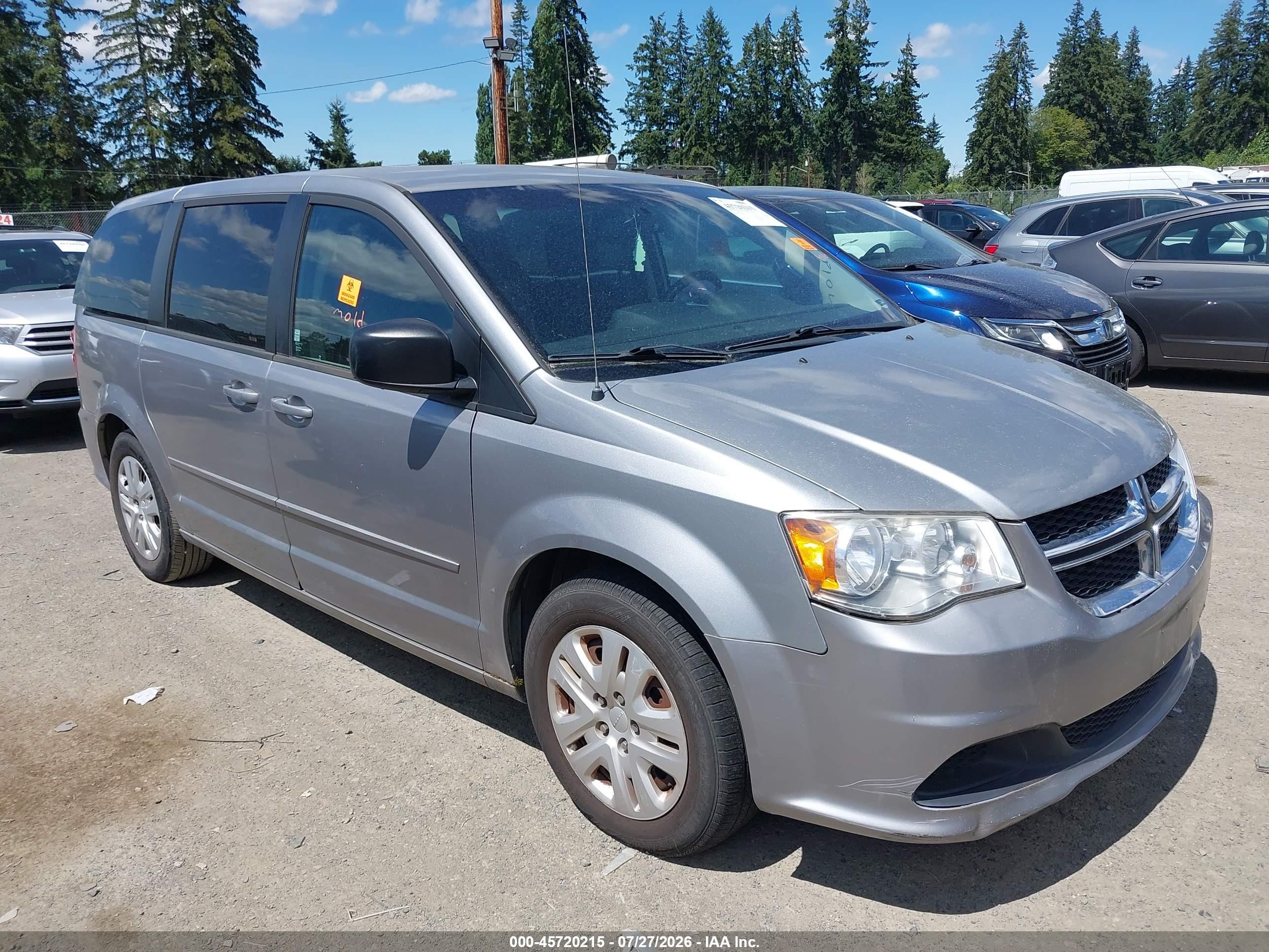 2014 Dodge Grand Caravan SE, VIN 2C4RDGBG2ER471191 — Biohazard / chemical
