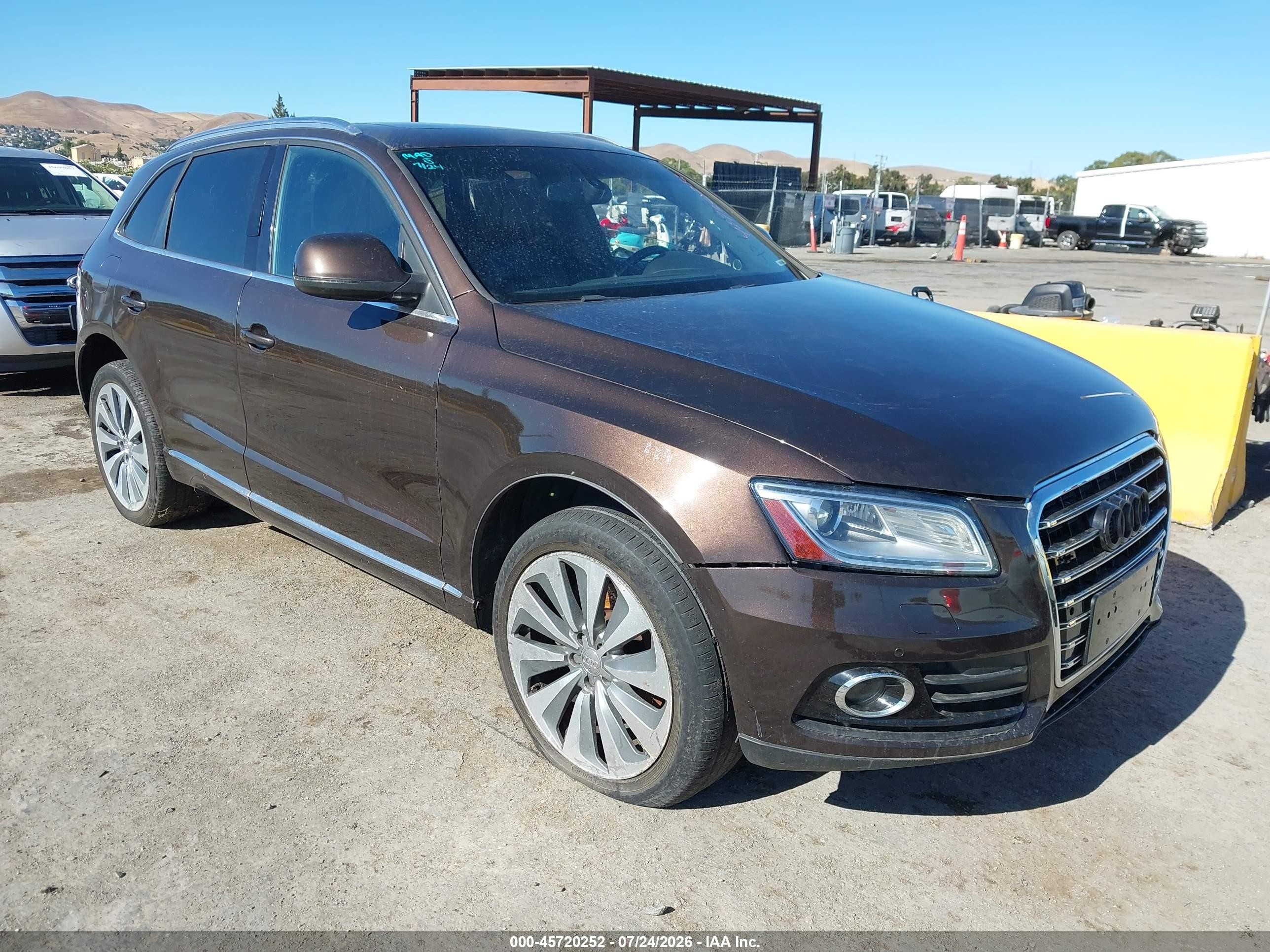 2013 Audi Q5 Hybrid Prestige, VIN WA1C8BFP0DA089570 — Normal wear