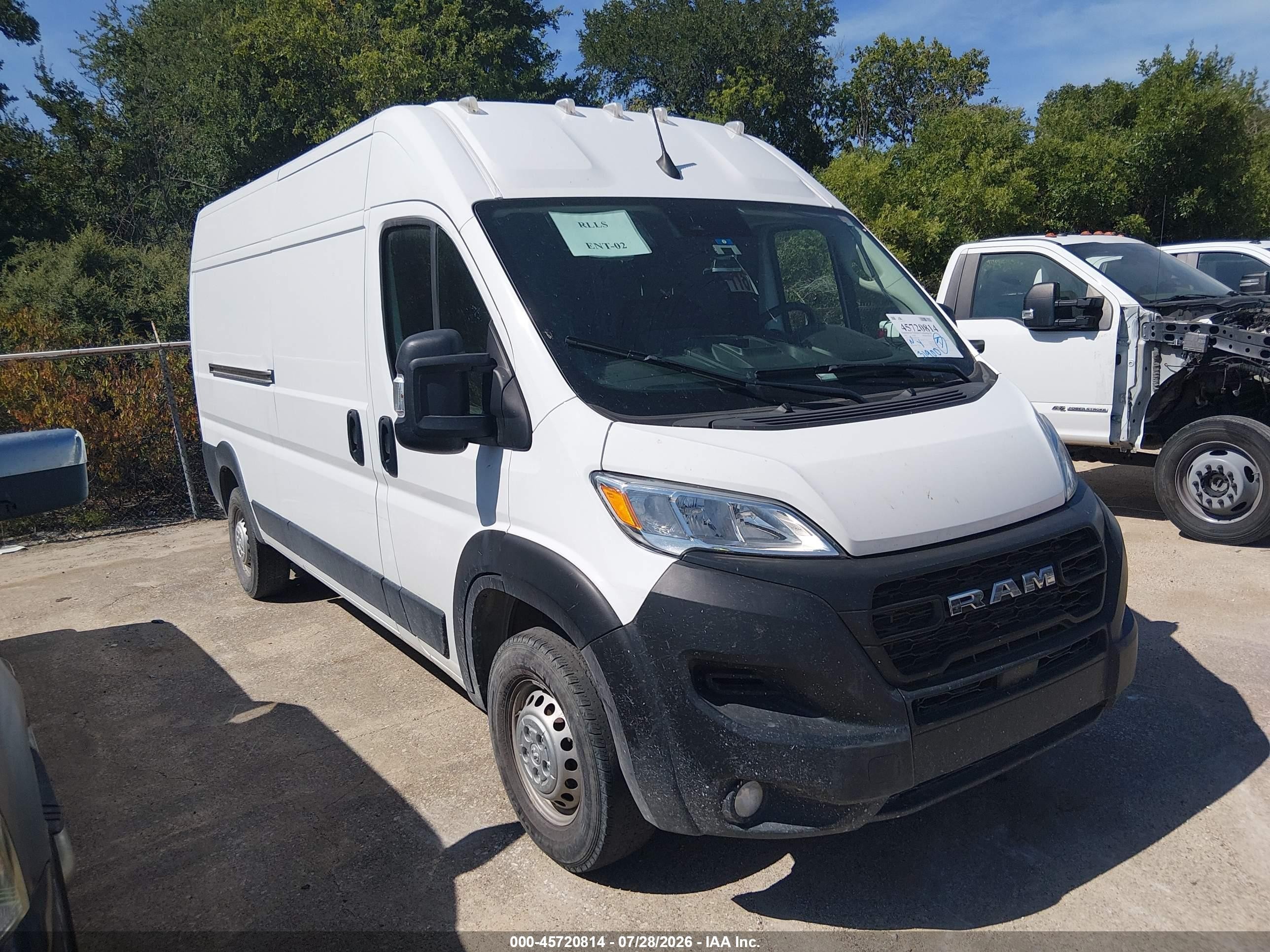 2025 Ram ProMaster Cargo Tradesman, VIN 3C6MRVHG6SE552562 — Mechanical