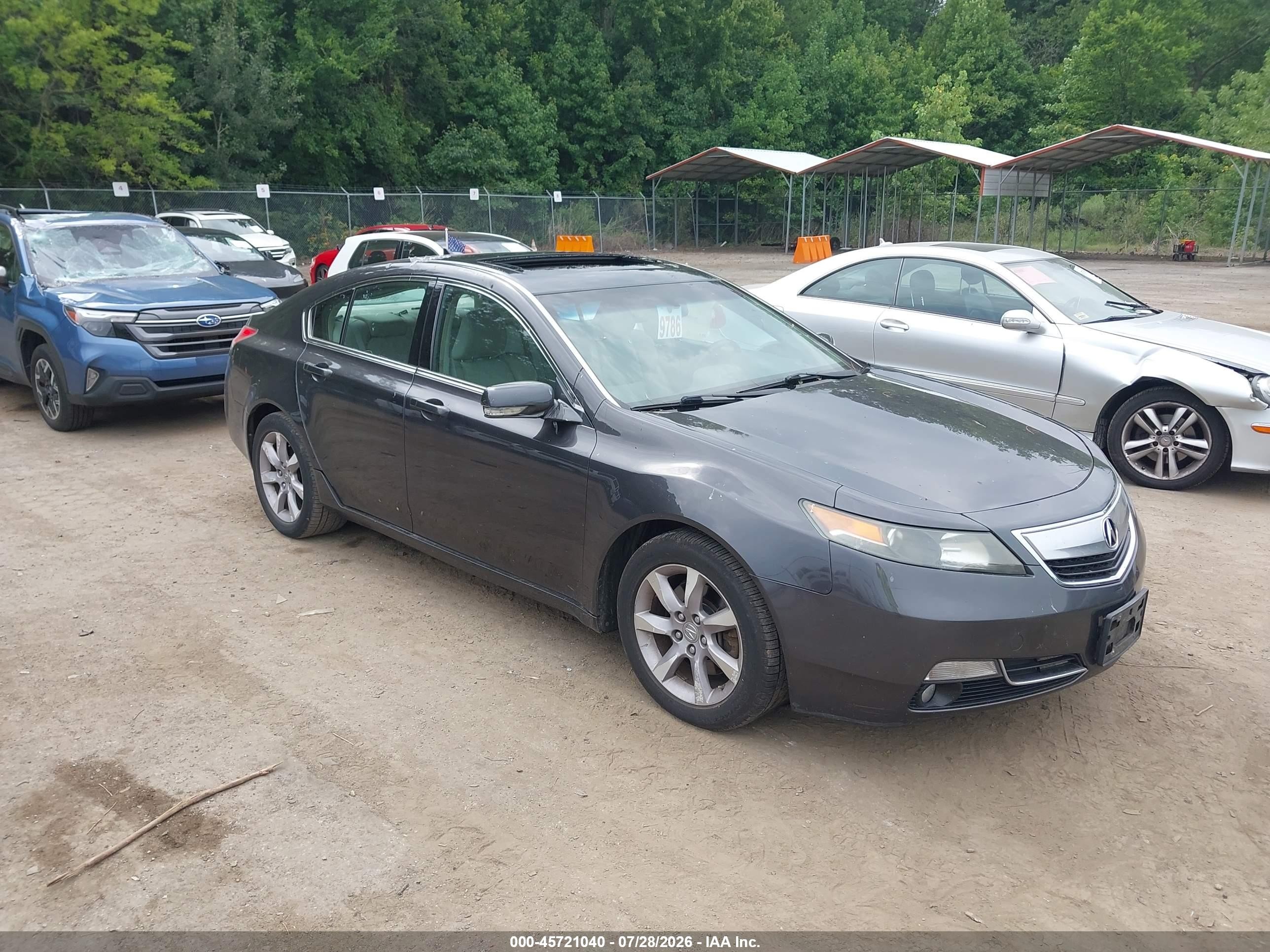 2013 Acura TL, VIN 19UUA8F21DA007983 — Front end