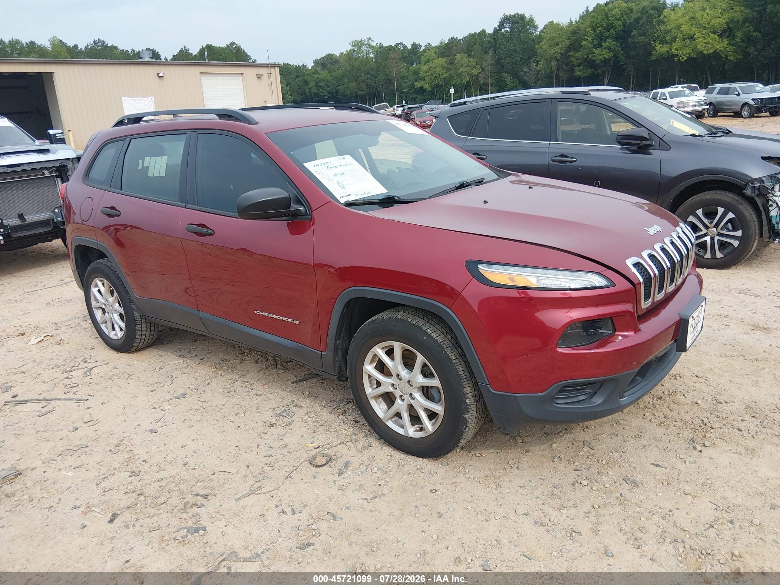 2016 Jeep Cherokee Altitude, VIN 1C4PJMAB3GW133507 — Side