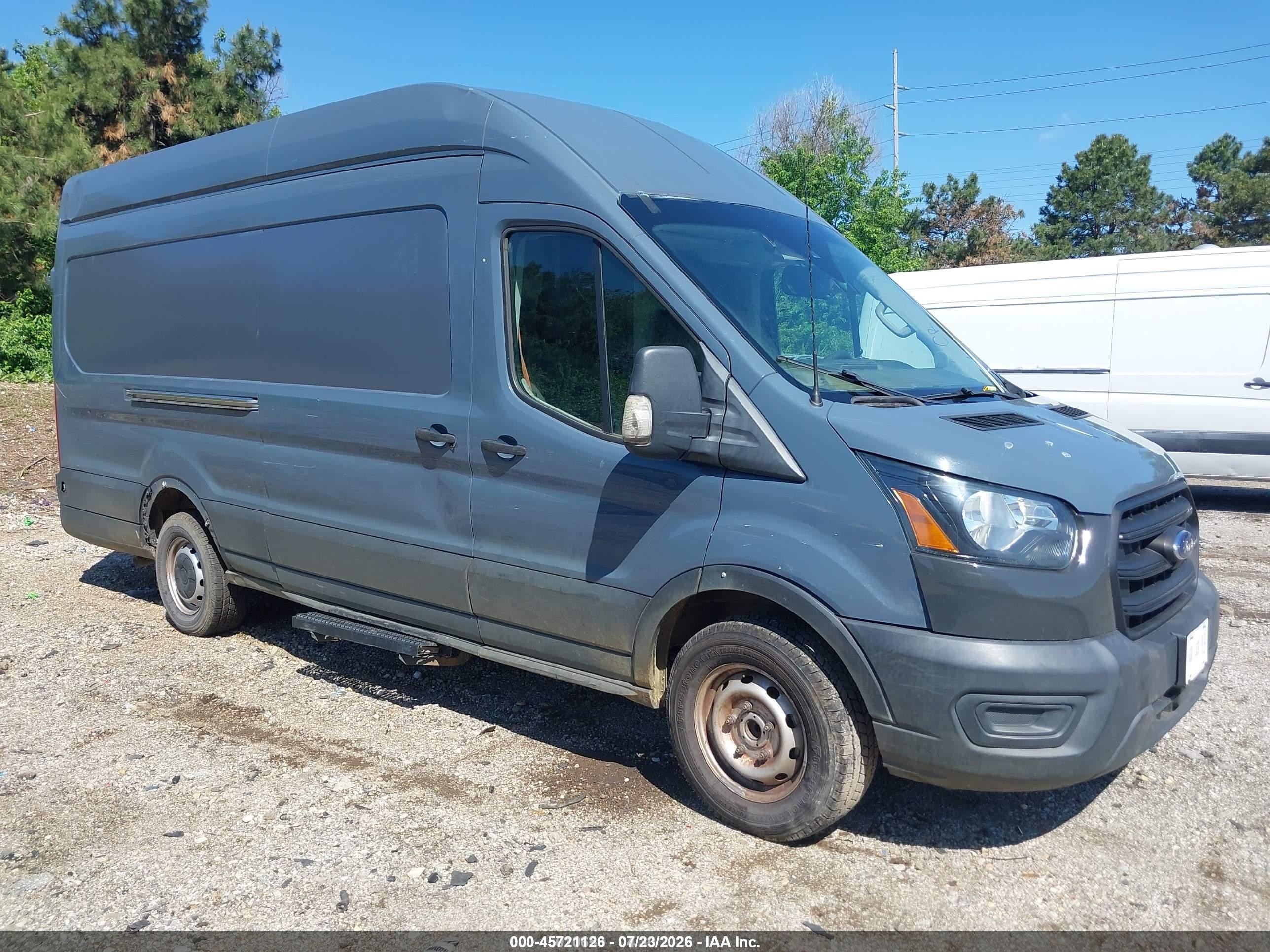 2020 Ford Transit Cargo, VIN 1FTBR3X8XLKA47931 — Roof