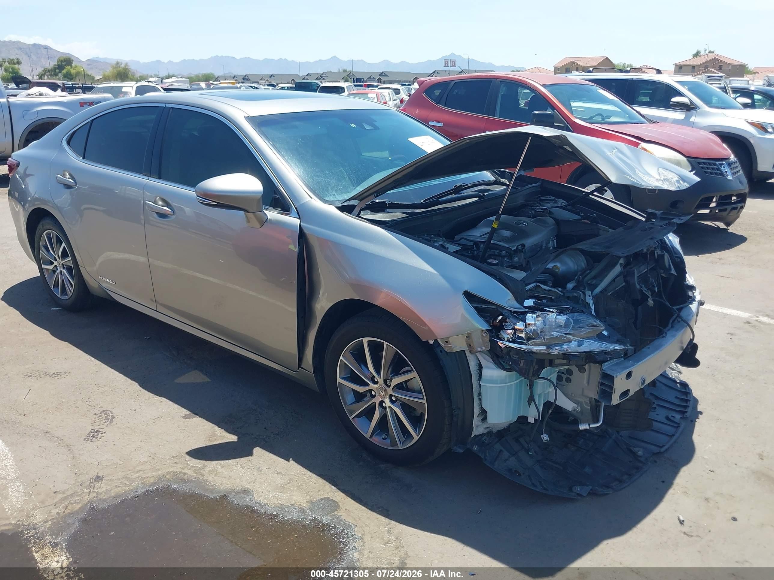 2018 Lexus ES 300h, VIN JTHBW1GGXJ2174159 — Front end