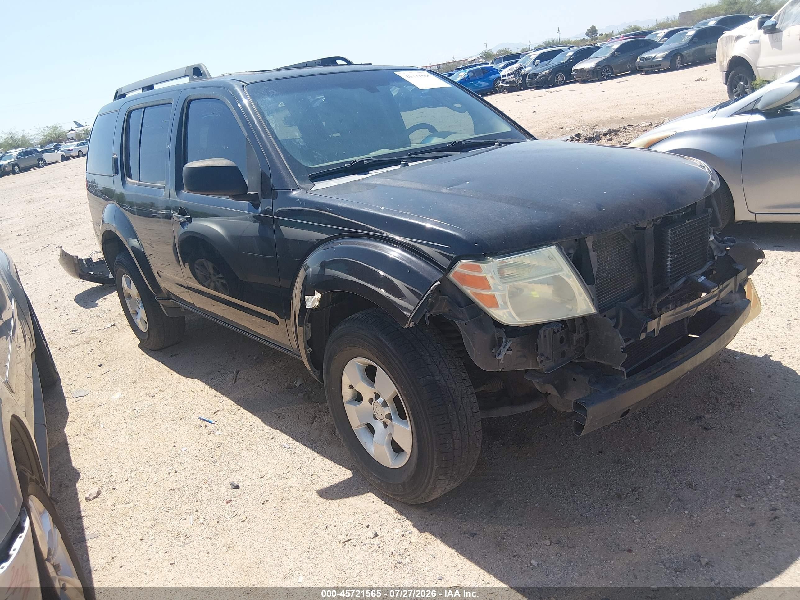 2011 Nissan Pathfinder LE, VIN 5N1AR1NNXBC602647 — Front end