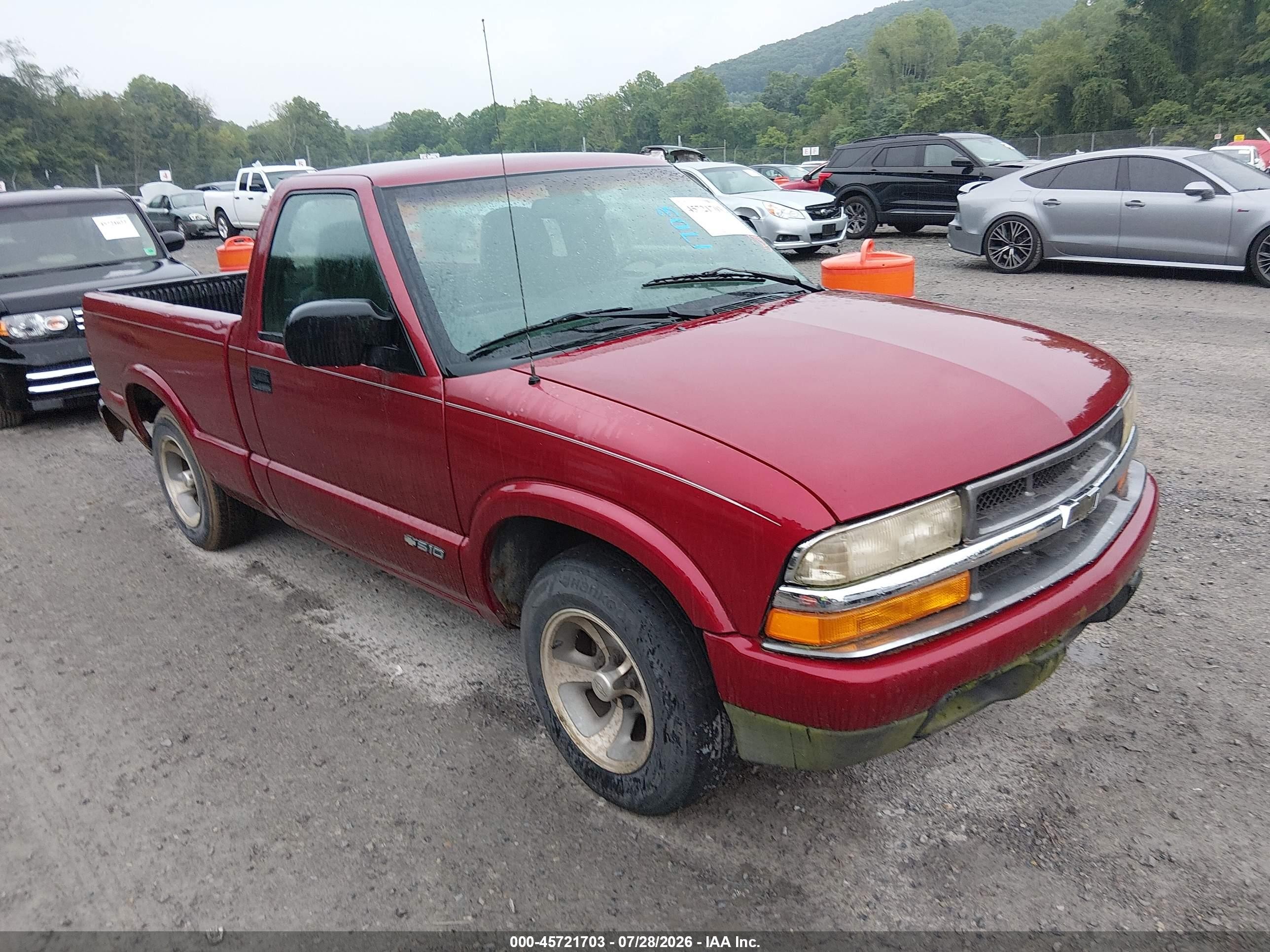 1999 Chevrolet S-10 LS, VIN 1GCCS1449XK191829 — Normal wear